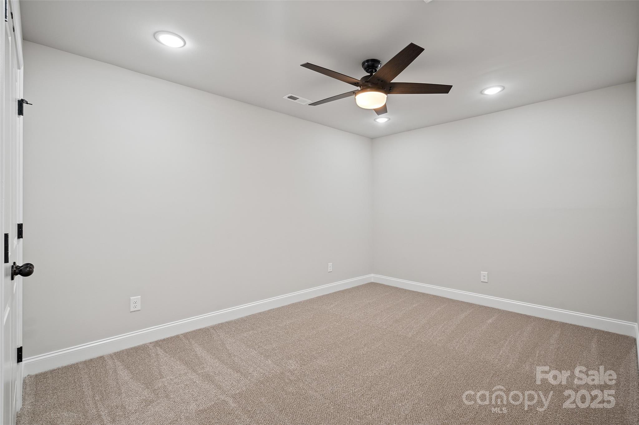 6708 W Sugar Creek Road Property Photo 12