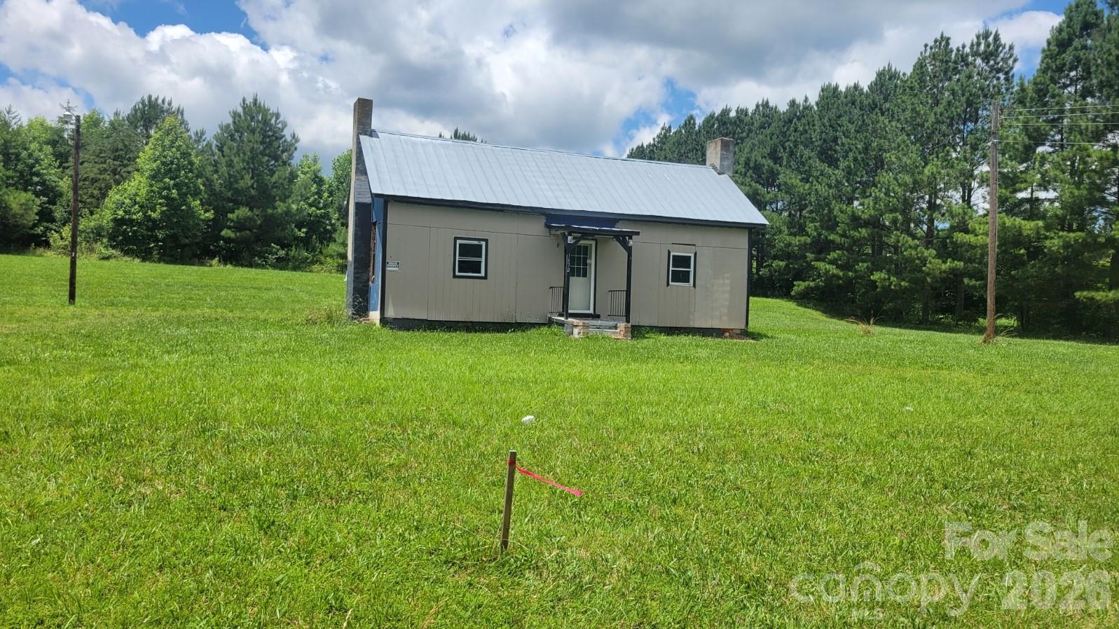 000 Riverview Road Property Photo 8