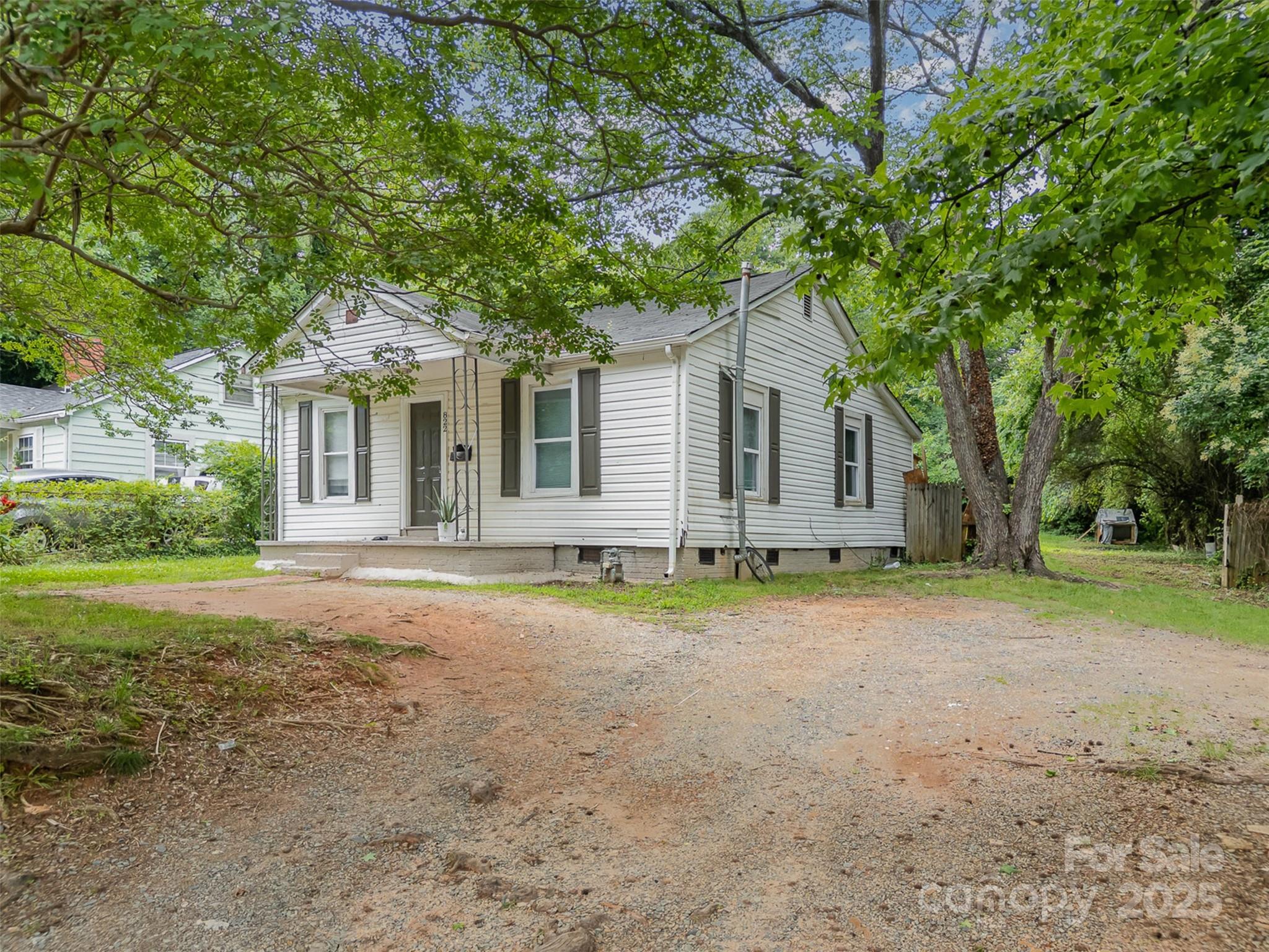 2312 Tate Street Property Photo 22