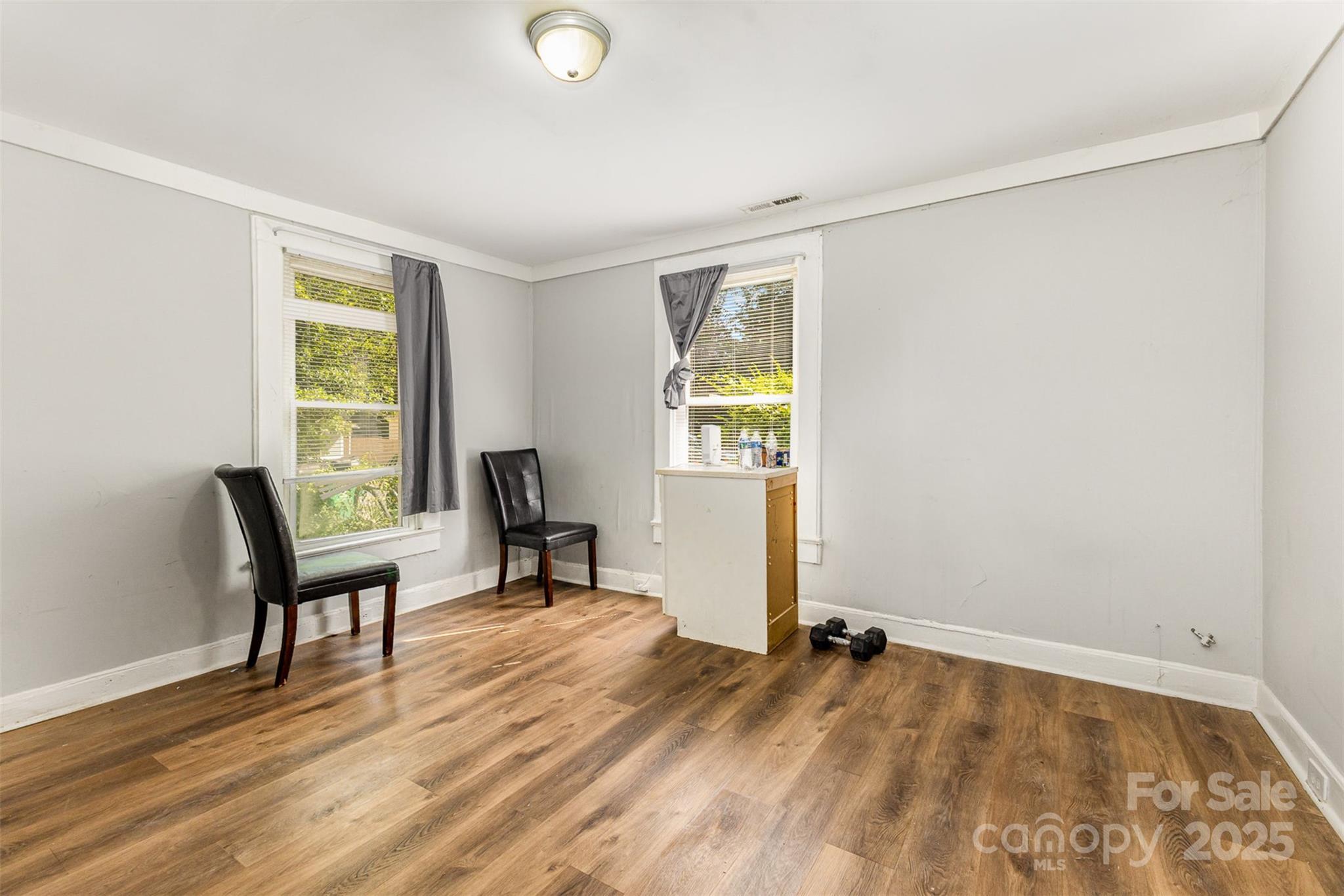 2312 Tate Street Property Photo 23