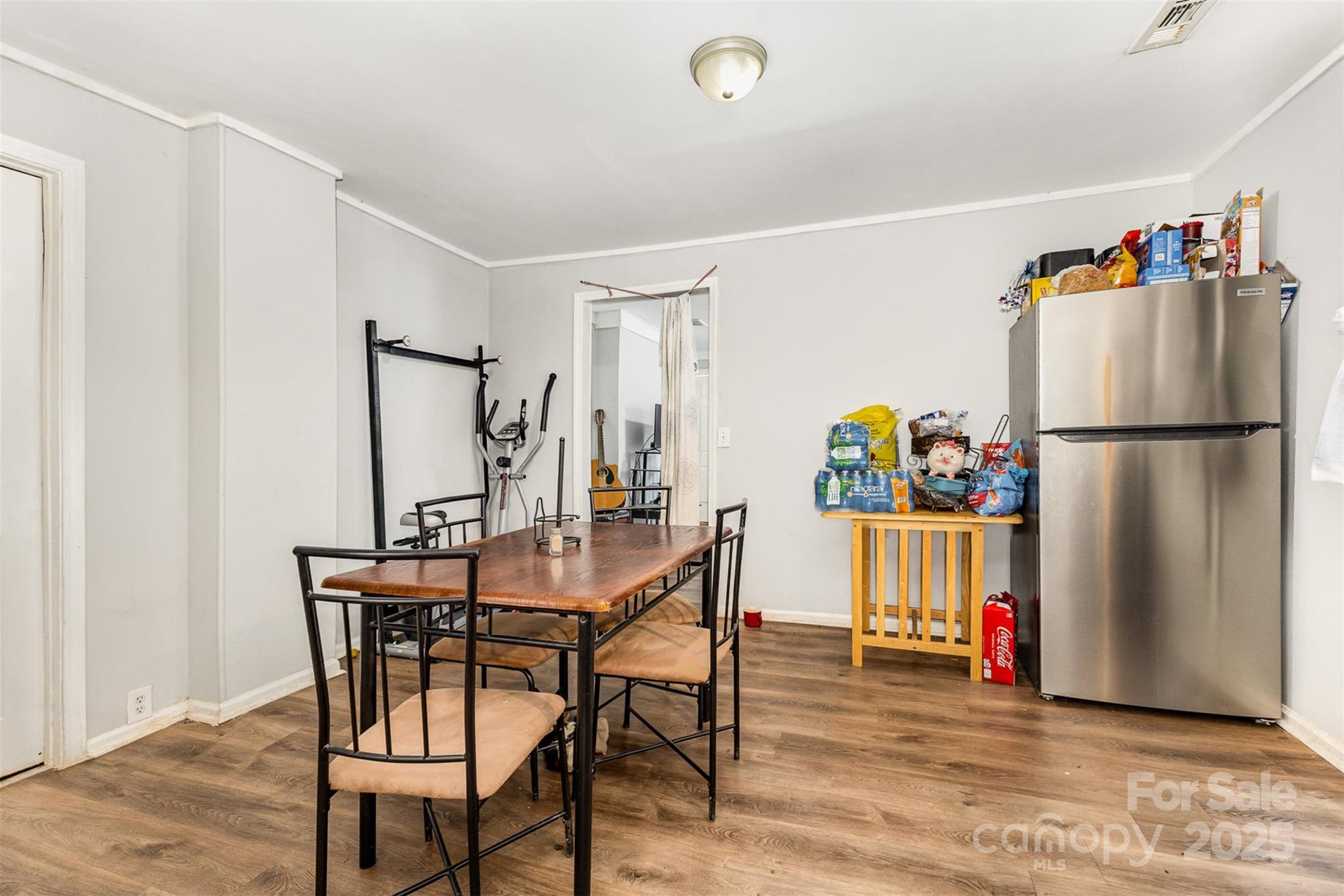 2312 Tate Street Property Photo 24