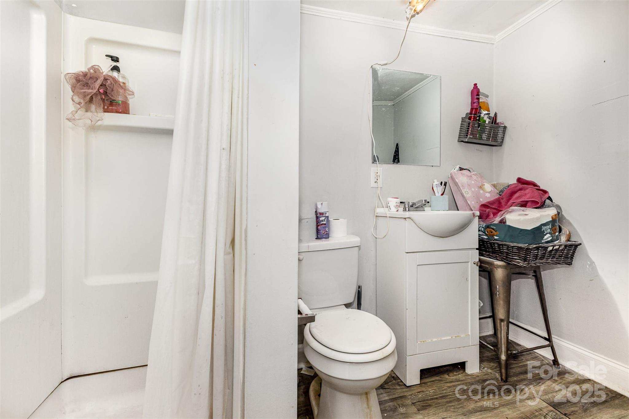 2312 Tate Street Property Photo 28