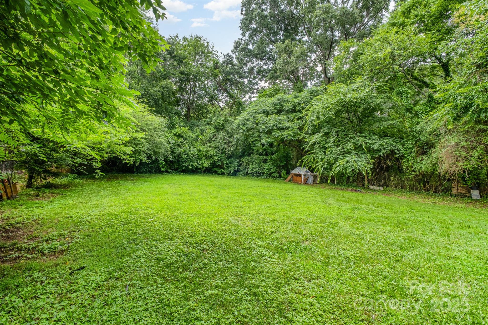 2312 Tate Street Property Photo 31