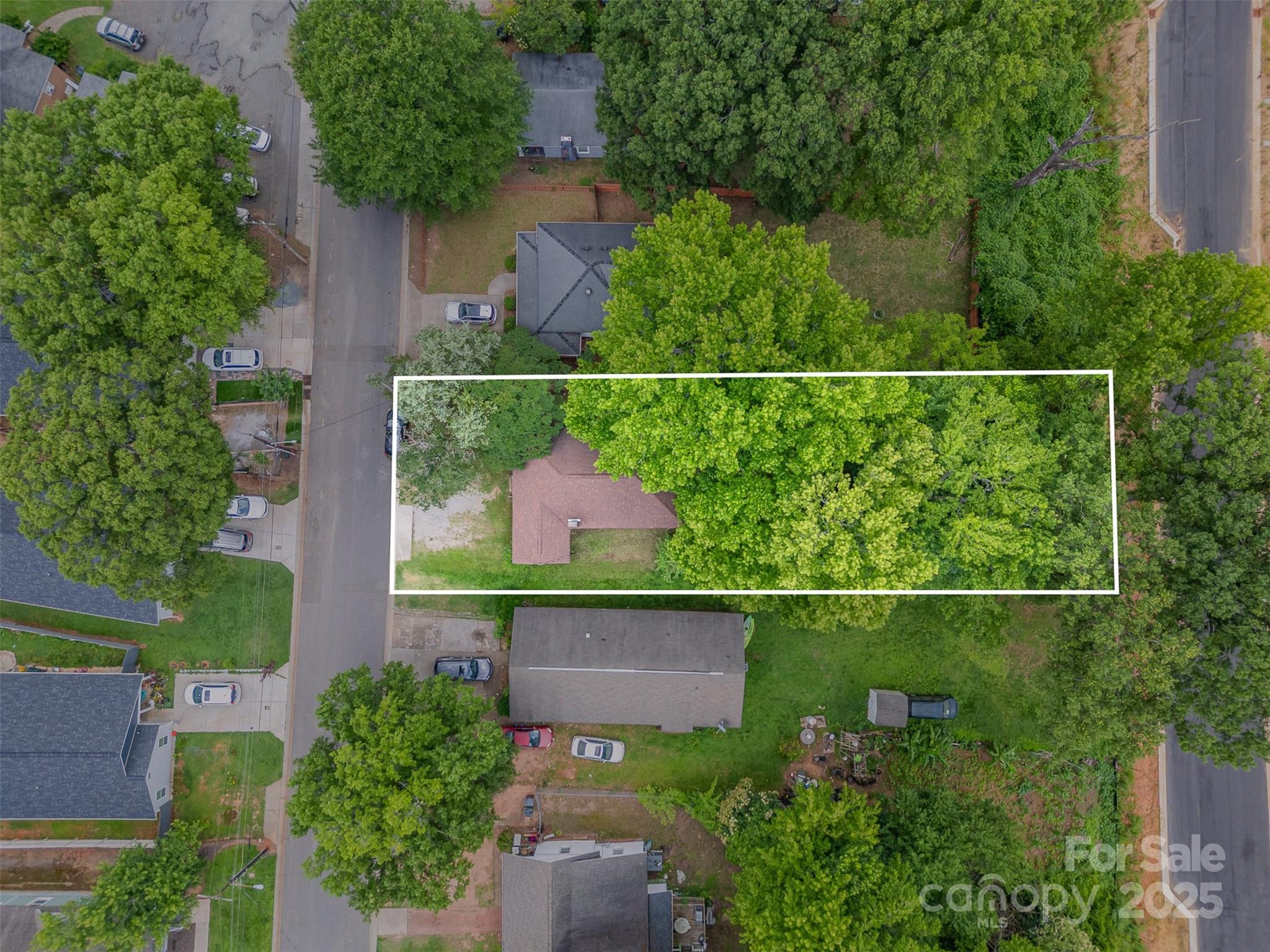 2312 Tate Street Property Photo 42