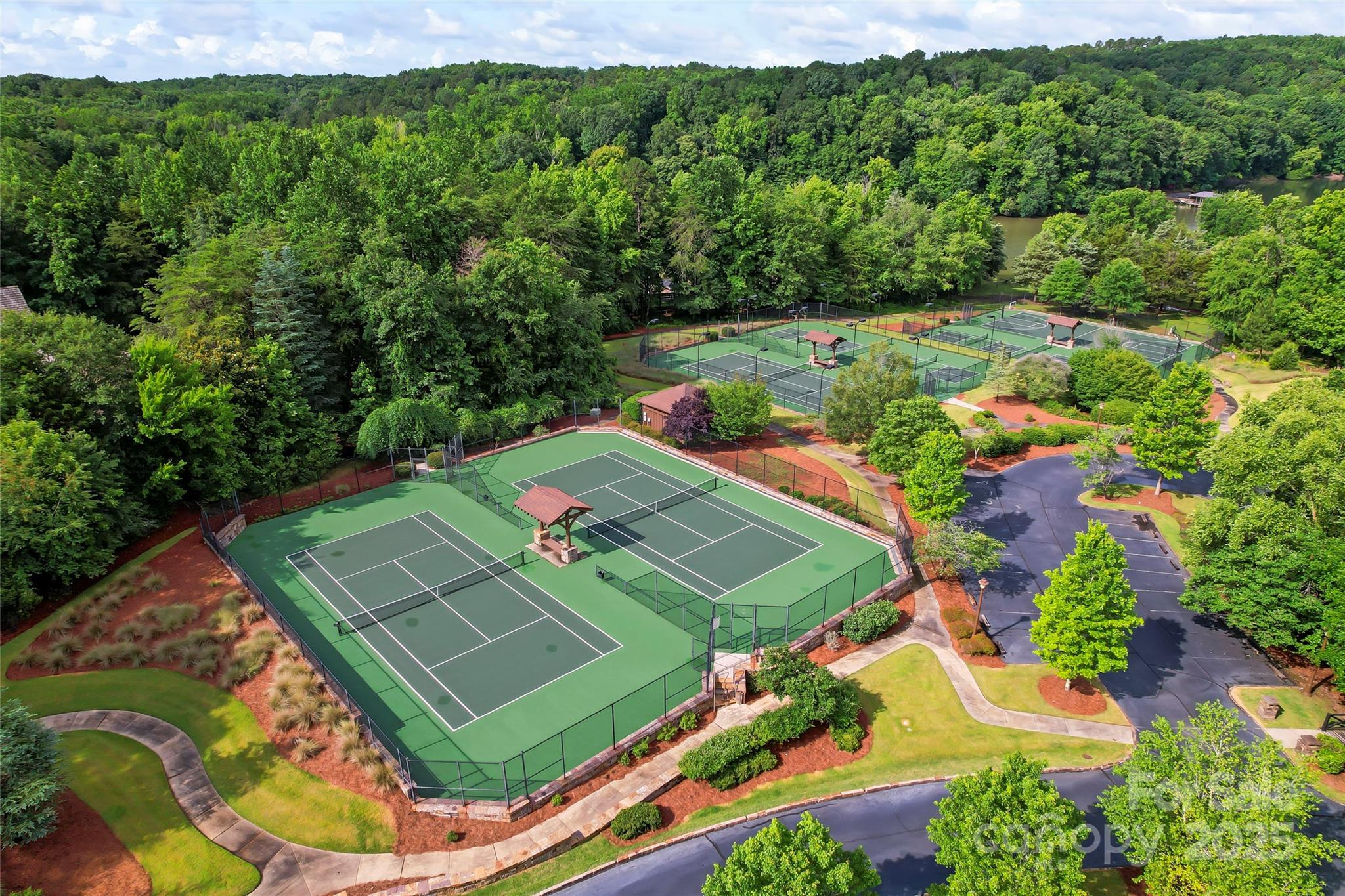 10717 Wildlife Road Property Photo 16