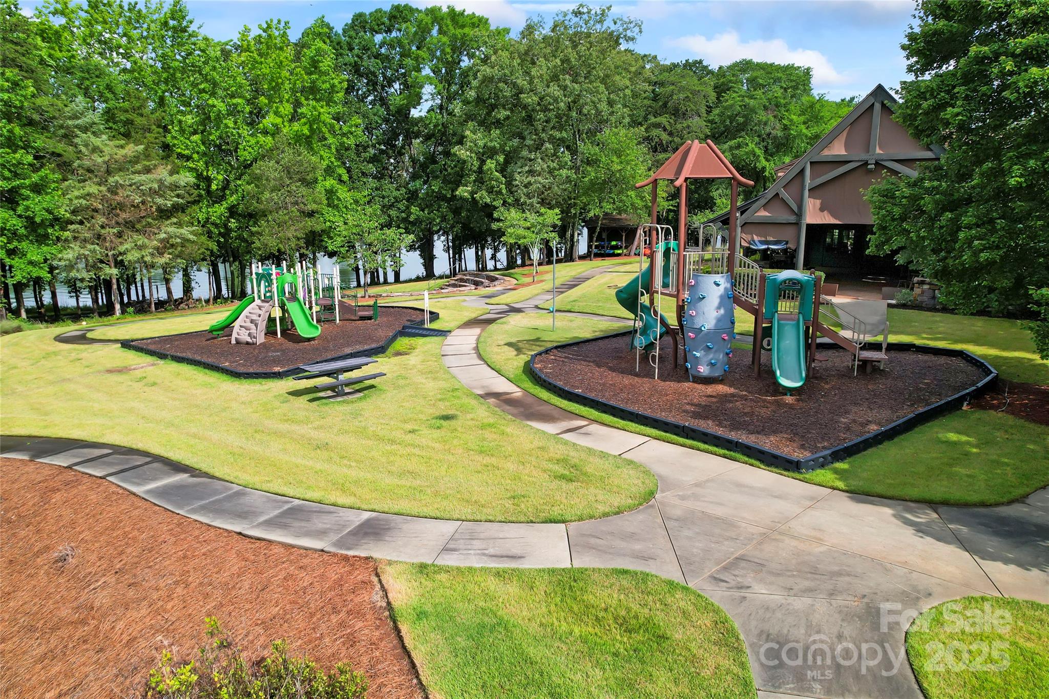 10717 Wildlife Road Property Photo 18