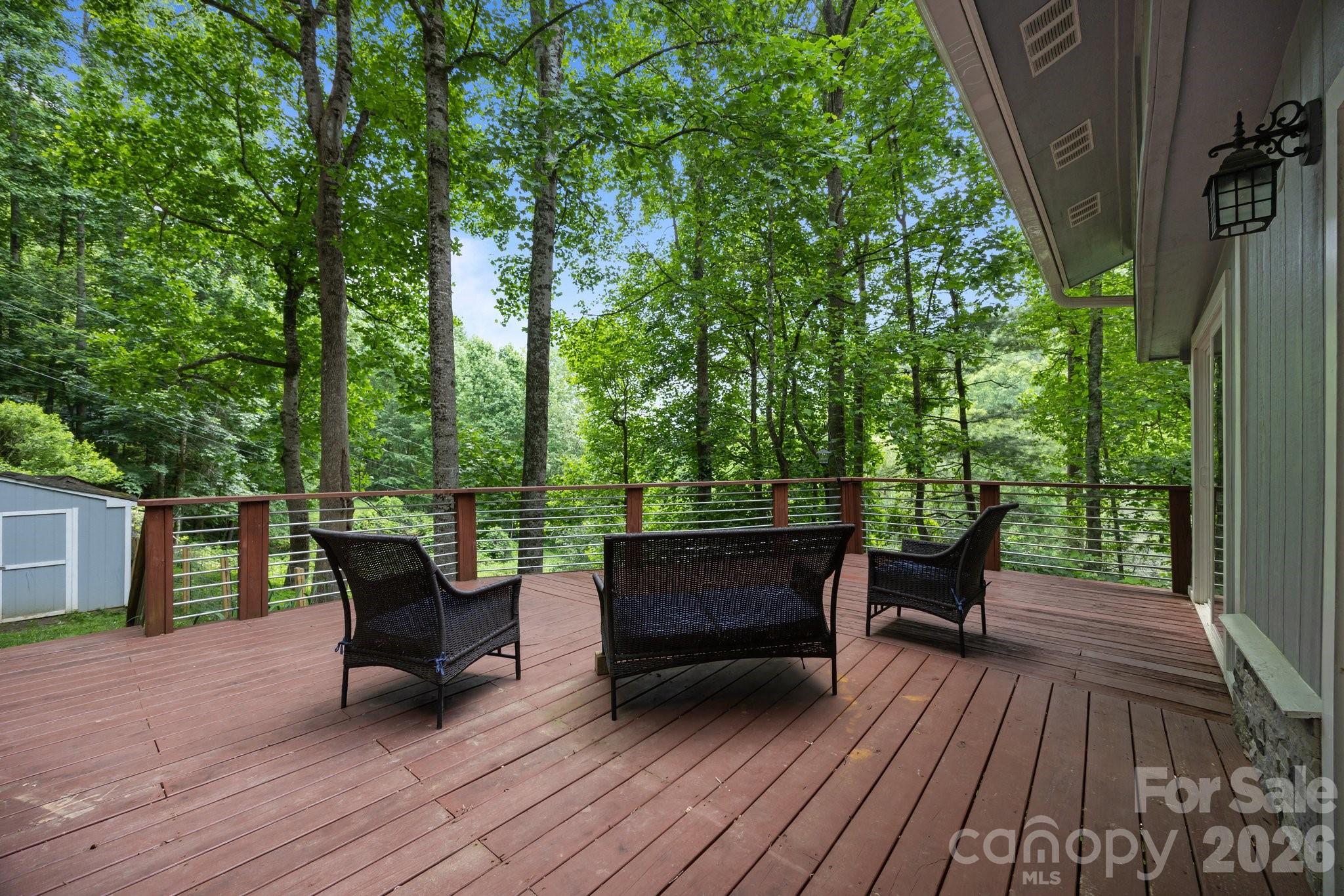 193 Timberside Drive Property Photo 6