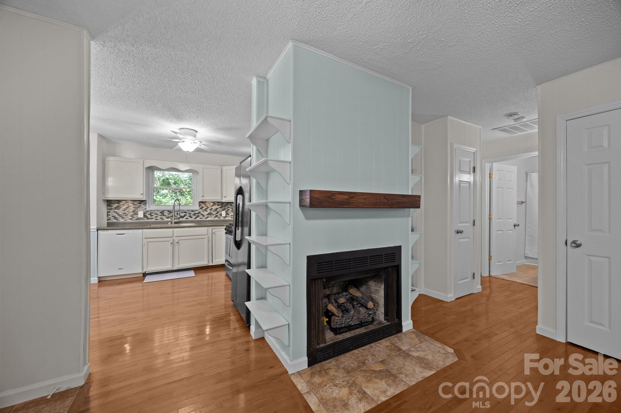 193 Timberside Drive Property Photo 17