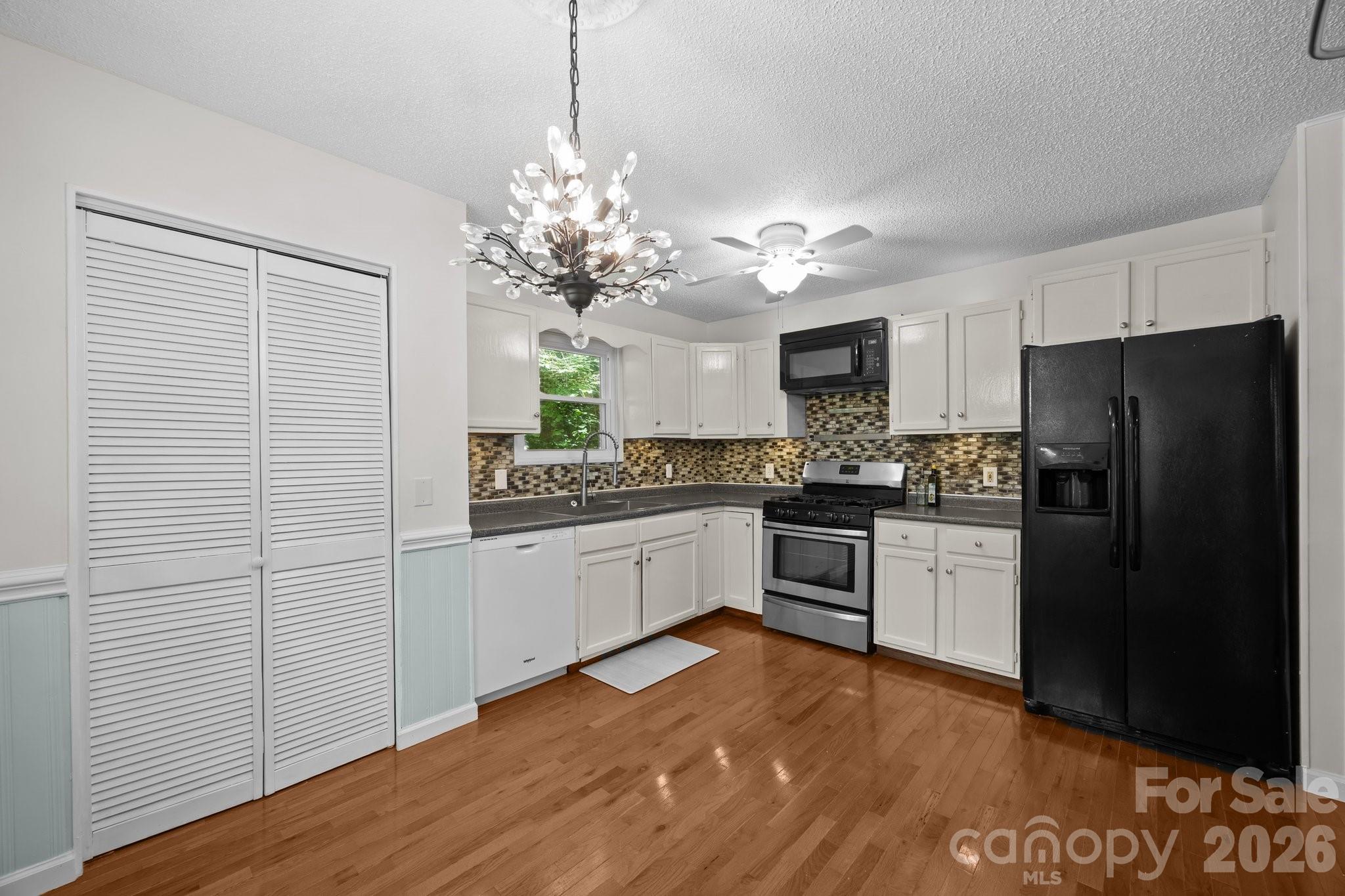 193 Timberside Drive Property Photo 19