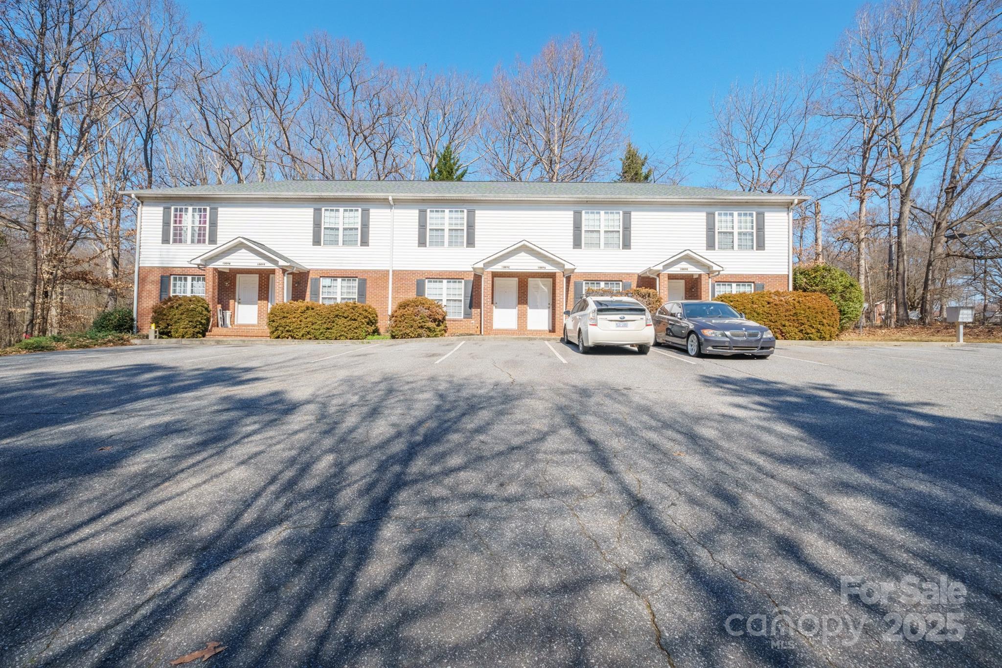 1009 22nd Street A-e Property Photo 1
