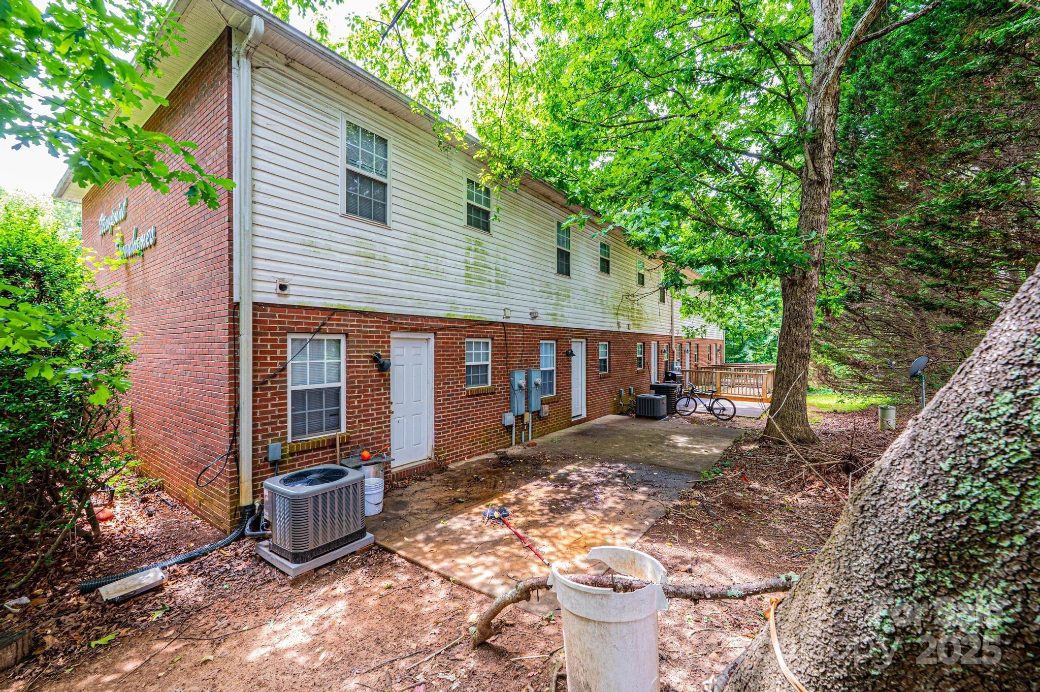 1009 22nd Street A-e Property Photo 8