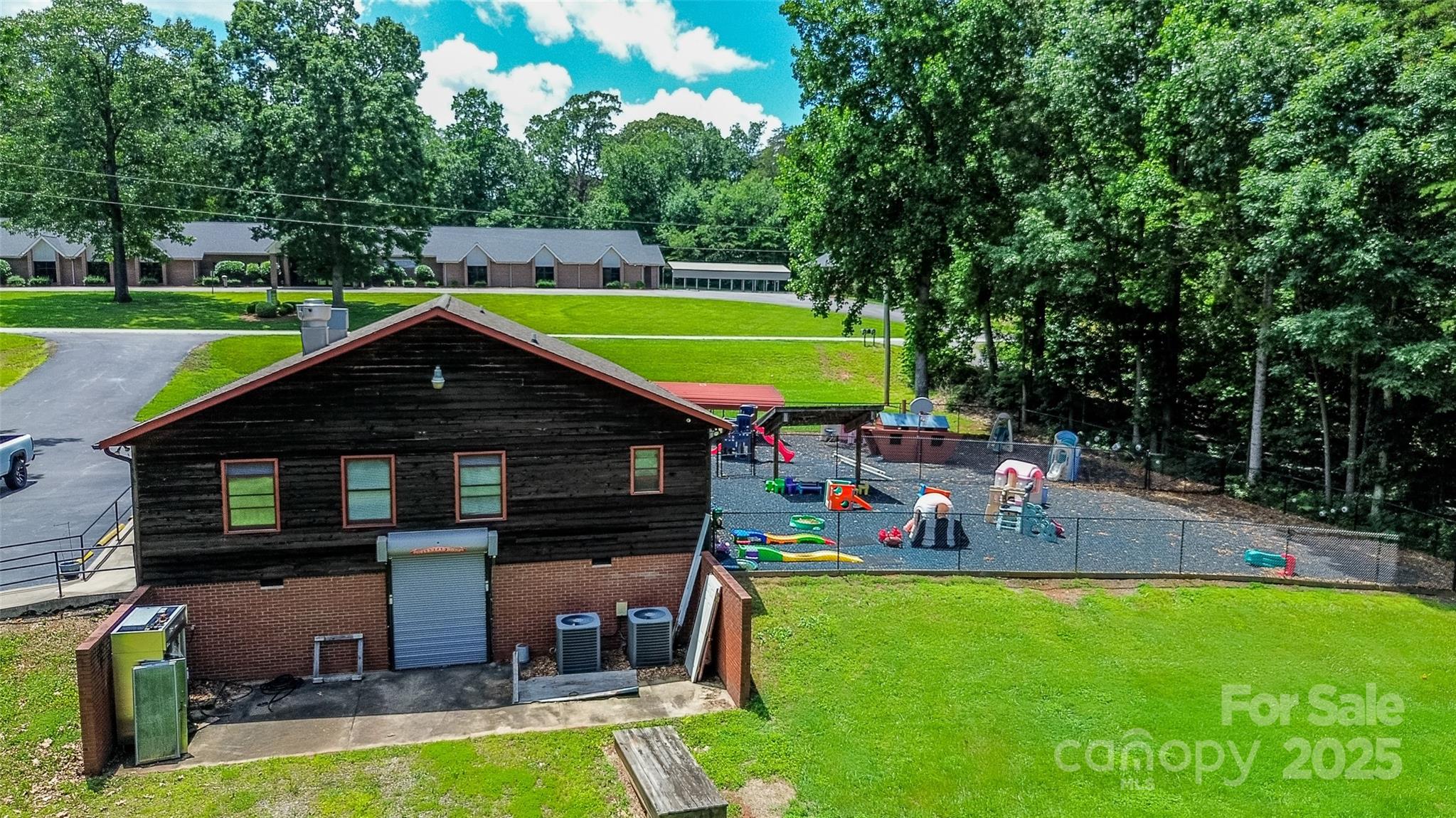 2250 Wilkesboro Highway Property Photo 7