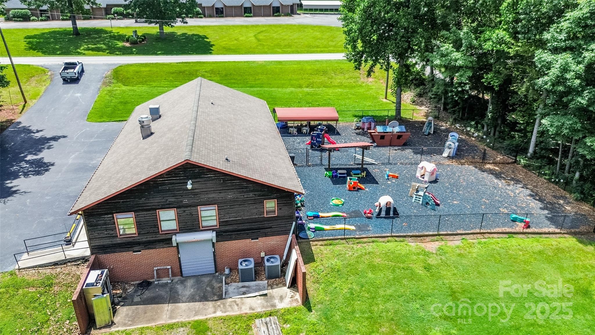 2250 Wilkesboro Highway Property Photo 27