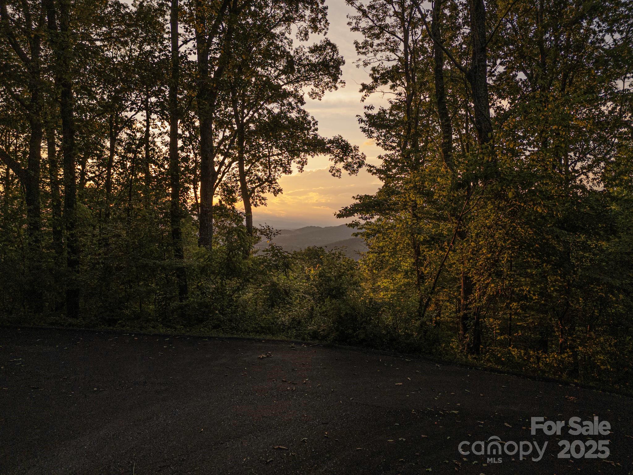 15 Casta Way Property Photo 1