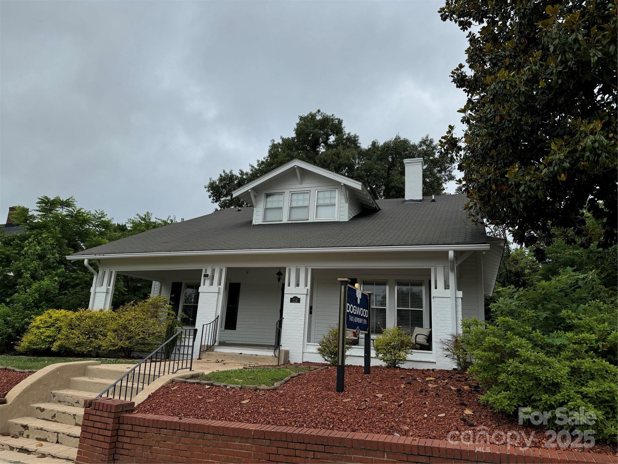 216 North Street Property Photo 1
