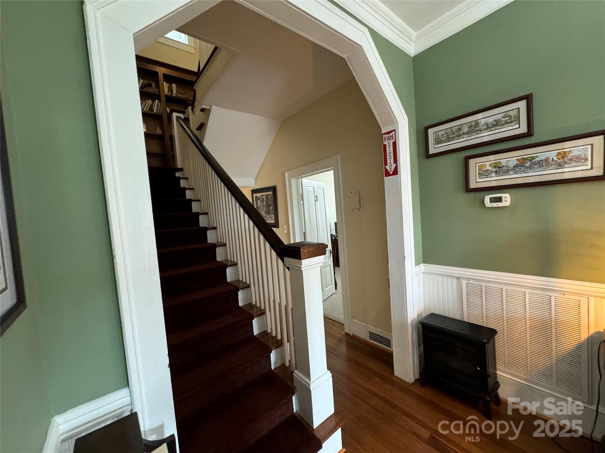 216 North Street Property Photo 7