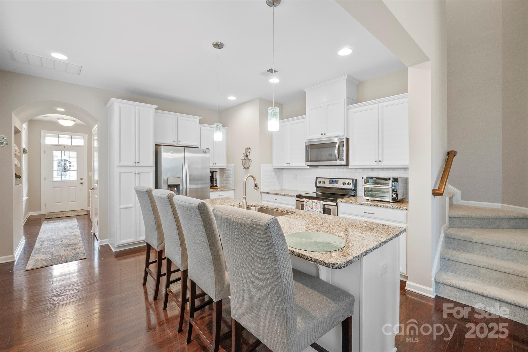 7322 Dulnian Way Property Photo 3