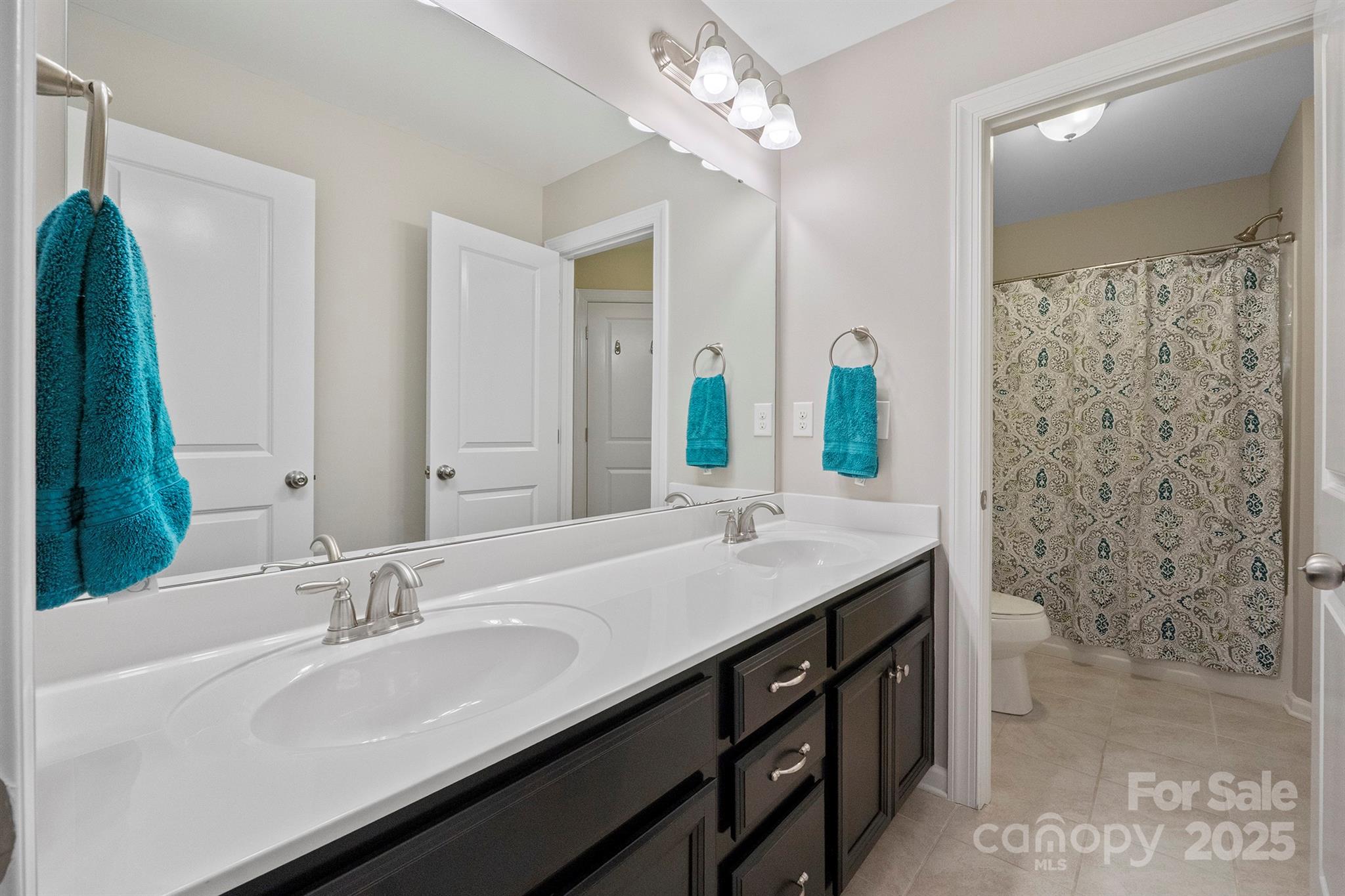 7322 Dulnian Way Property Photo 12