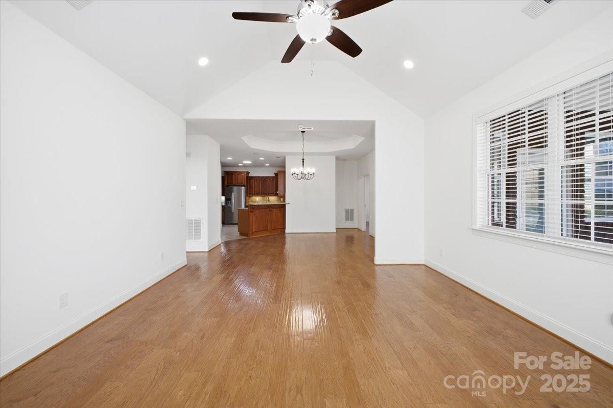 2369 Stardust Court Property Photo 15