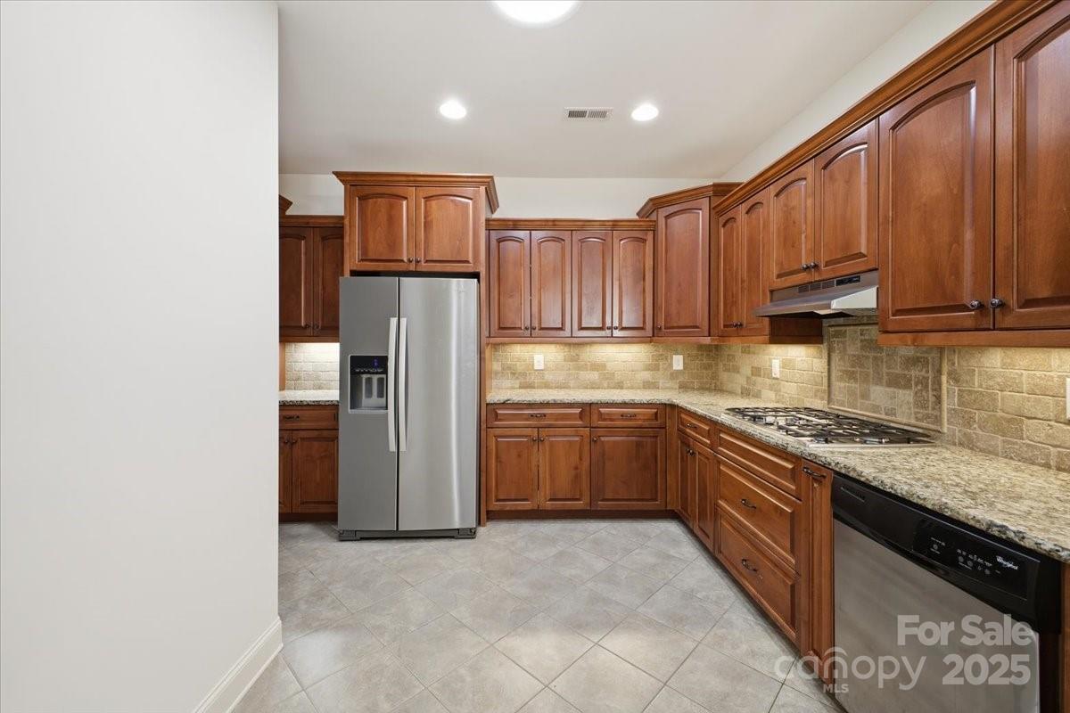 2369 Stardust Court Property Photo 22