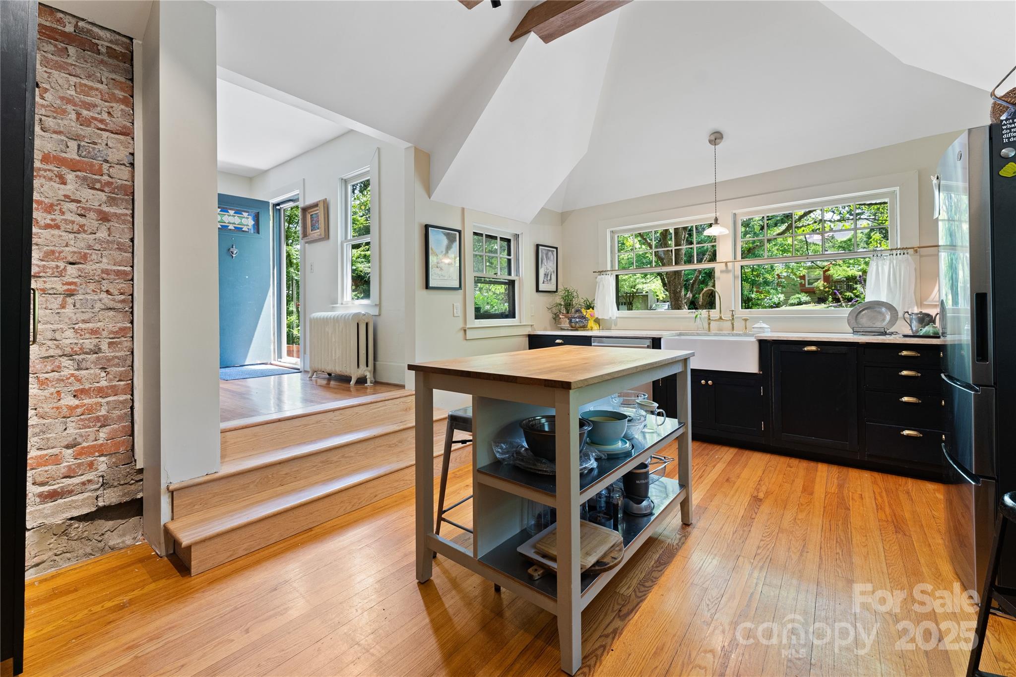 4 Duke Street Property Photo 3