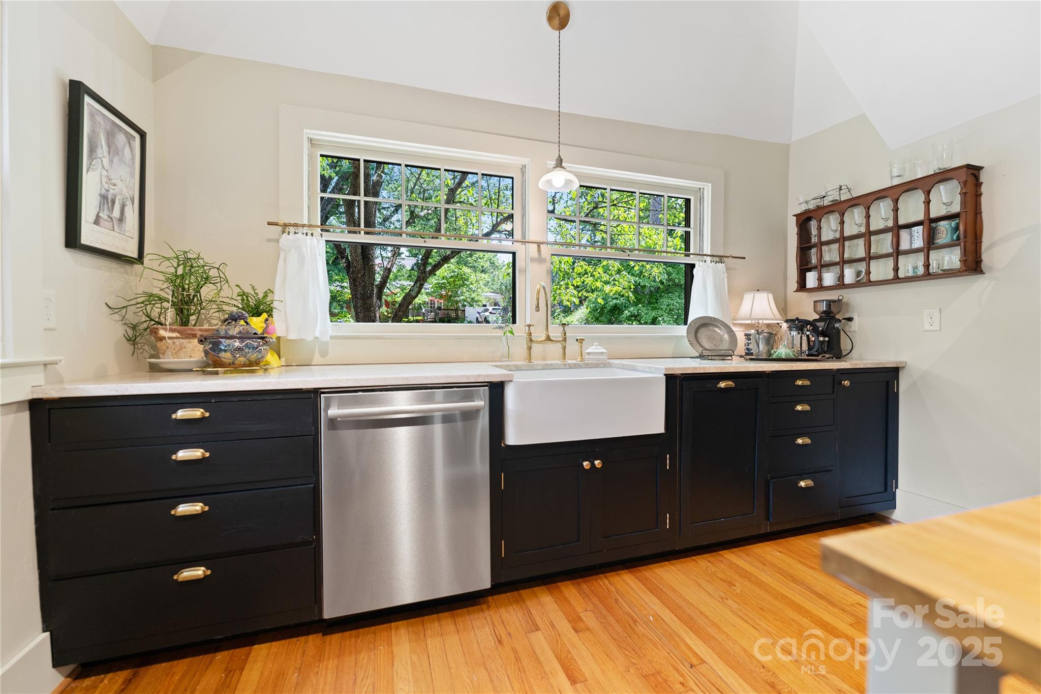 4 Duke Street Property Photo 7