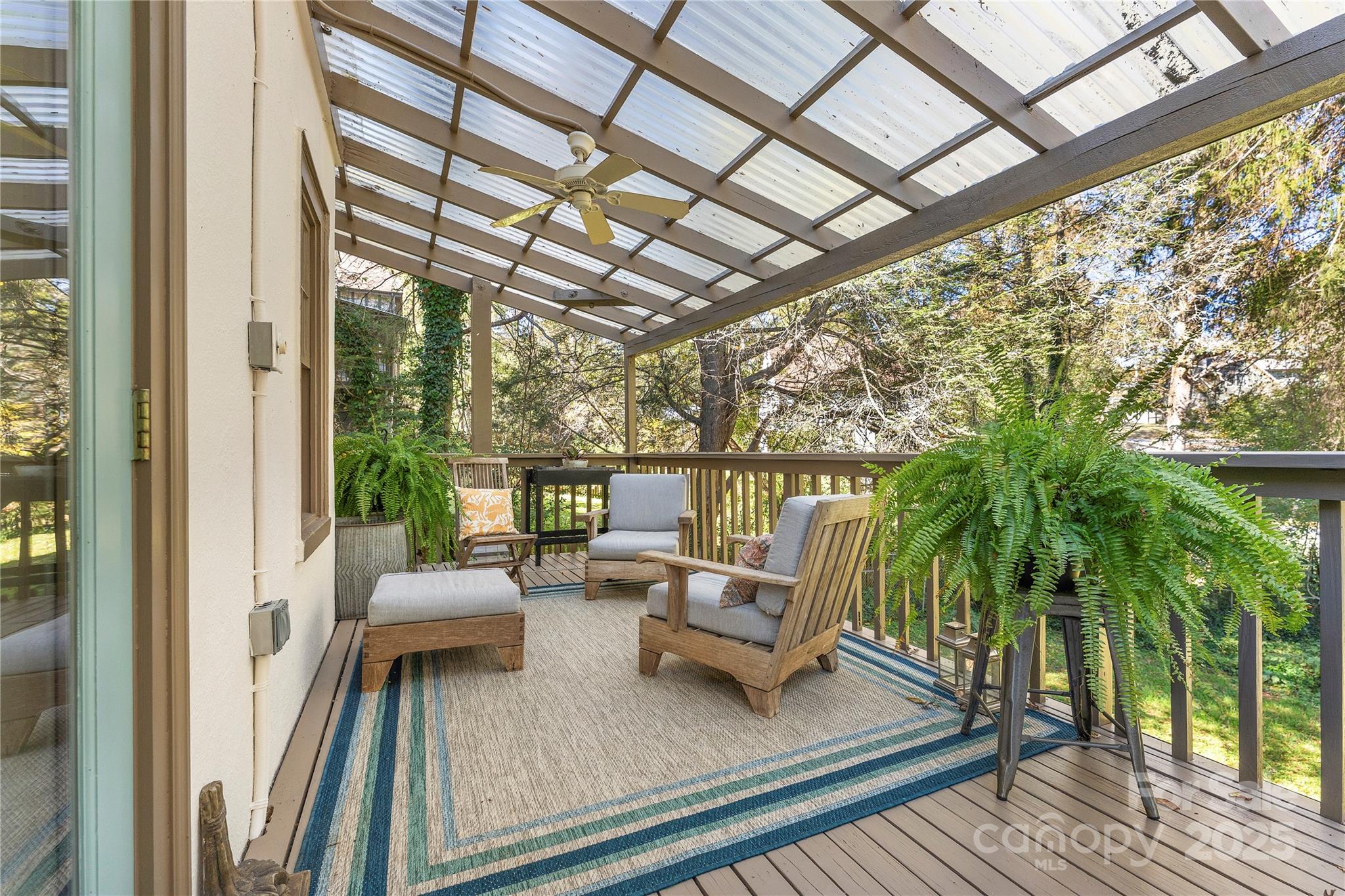 4 Duke Street Property Photo 30