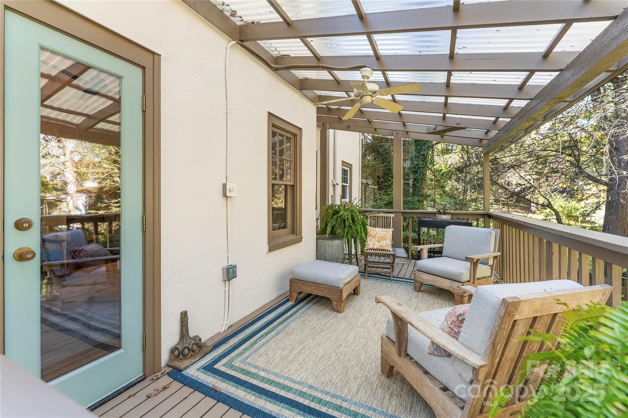 4 Duke Street Property Photo 31