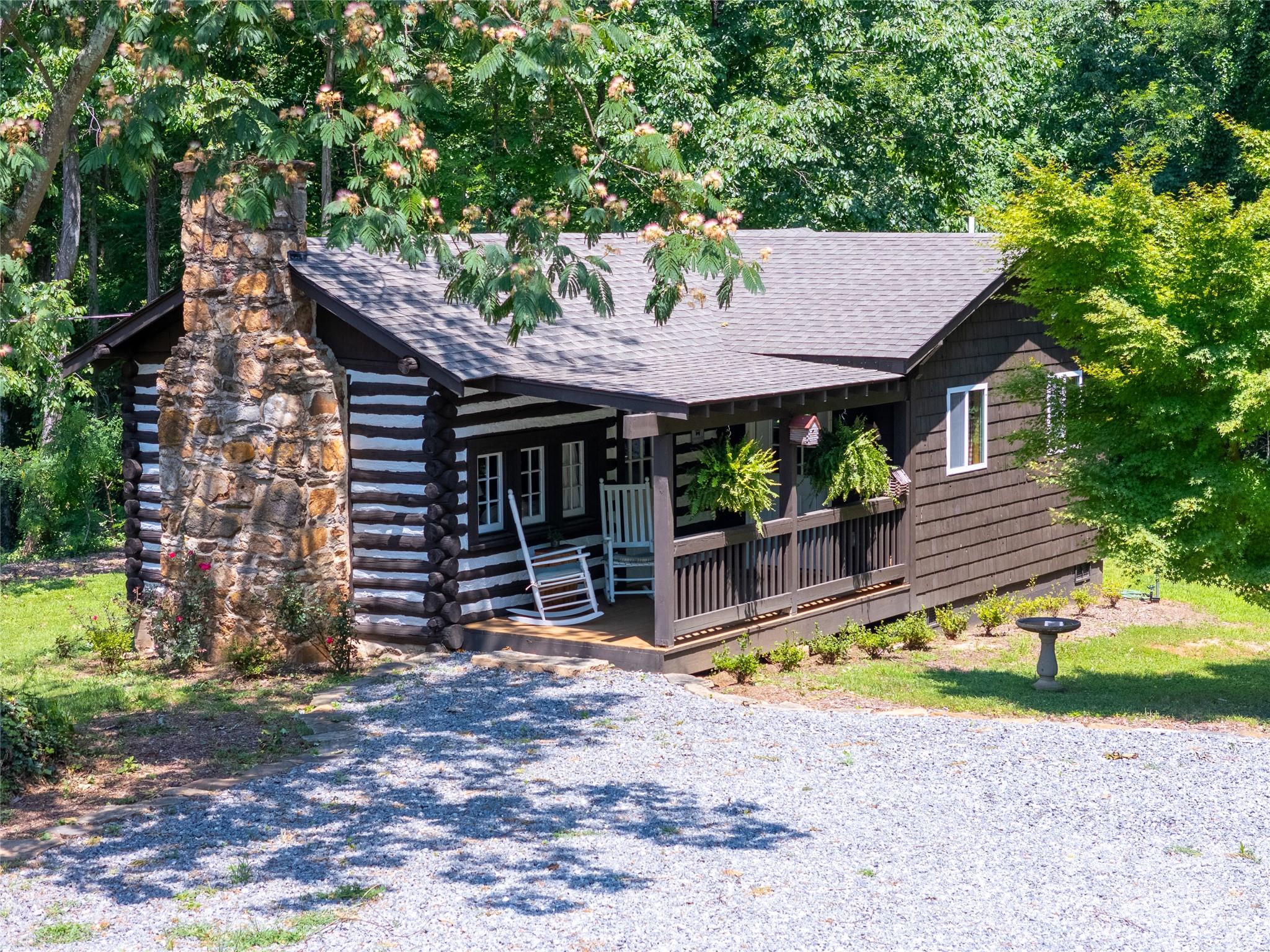 225 Wilderness Road