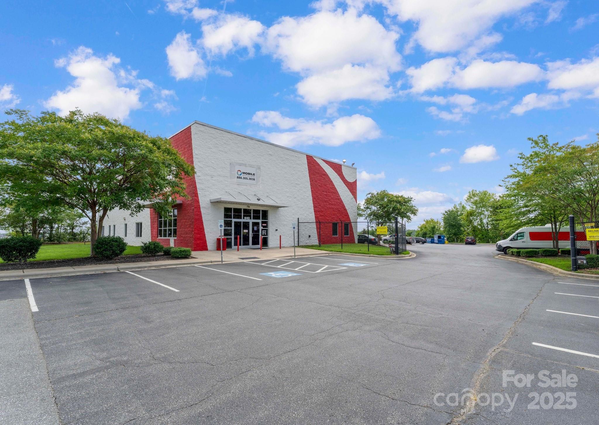 840 Derita Road Property Photo 2
