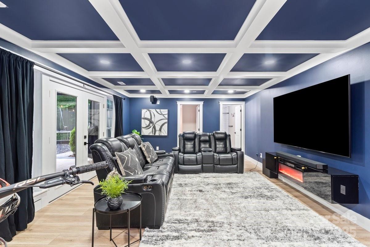 402 Wildlife Road Property Photo 21