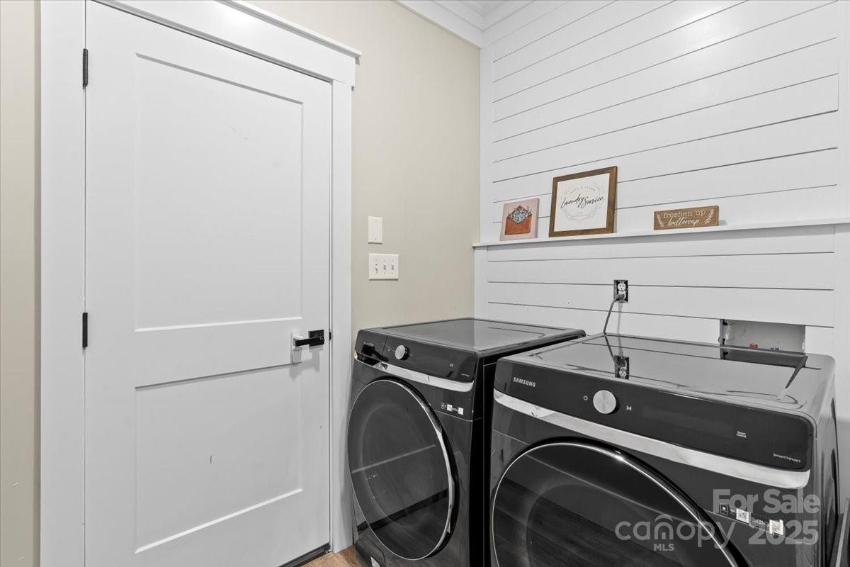 402 Wildlife Road Property Photo 28