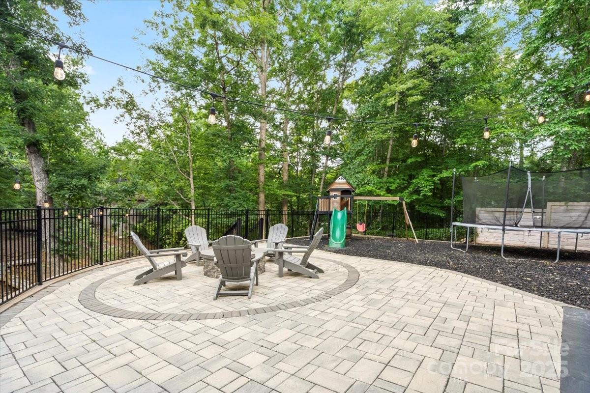 402 Wildlife Road Property Photo 30