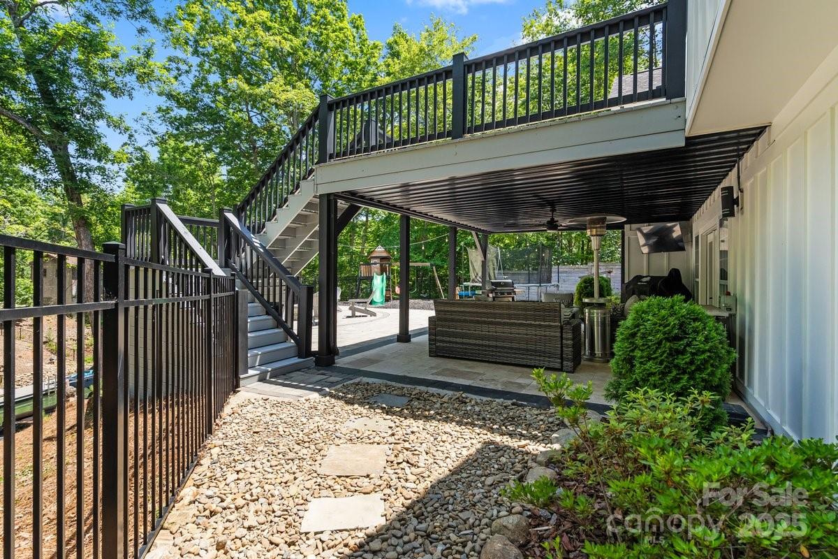 402 Wildlife Road Property Photo 31