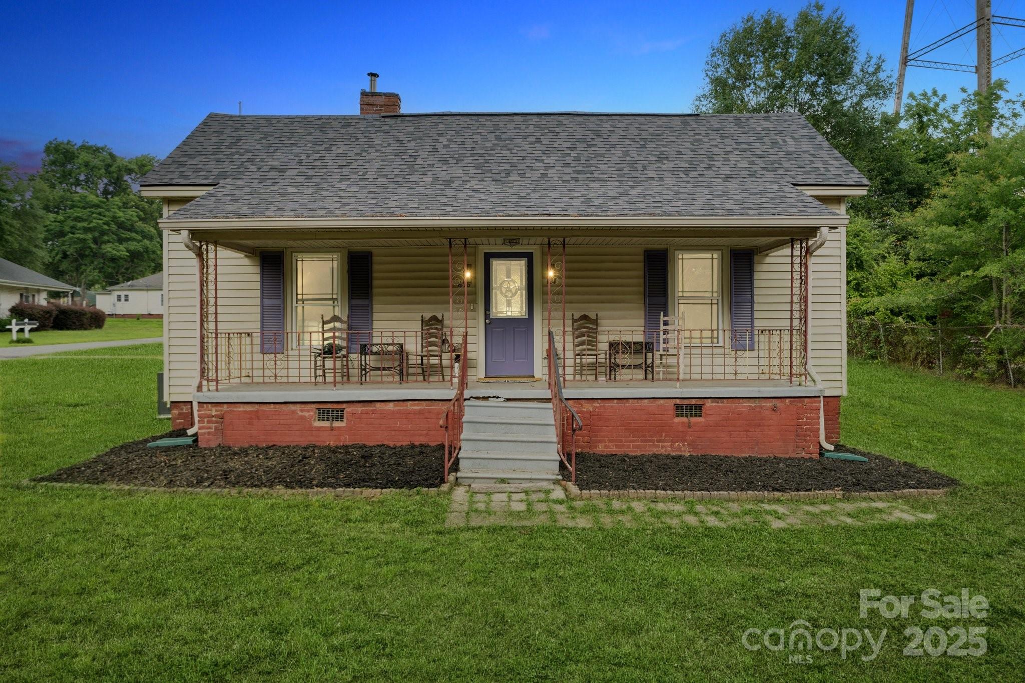 626 Cabarrus Avenue Property Photo 1