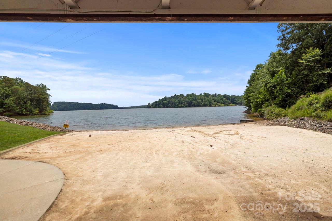174 Rivercliff Drive Property Photo 17