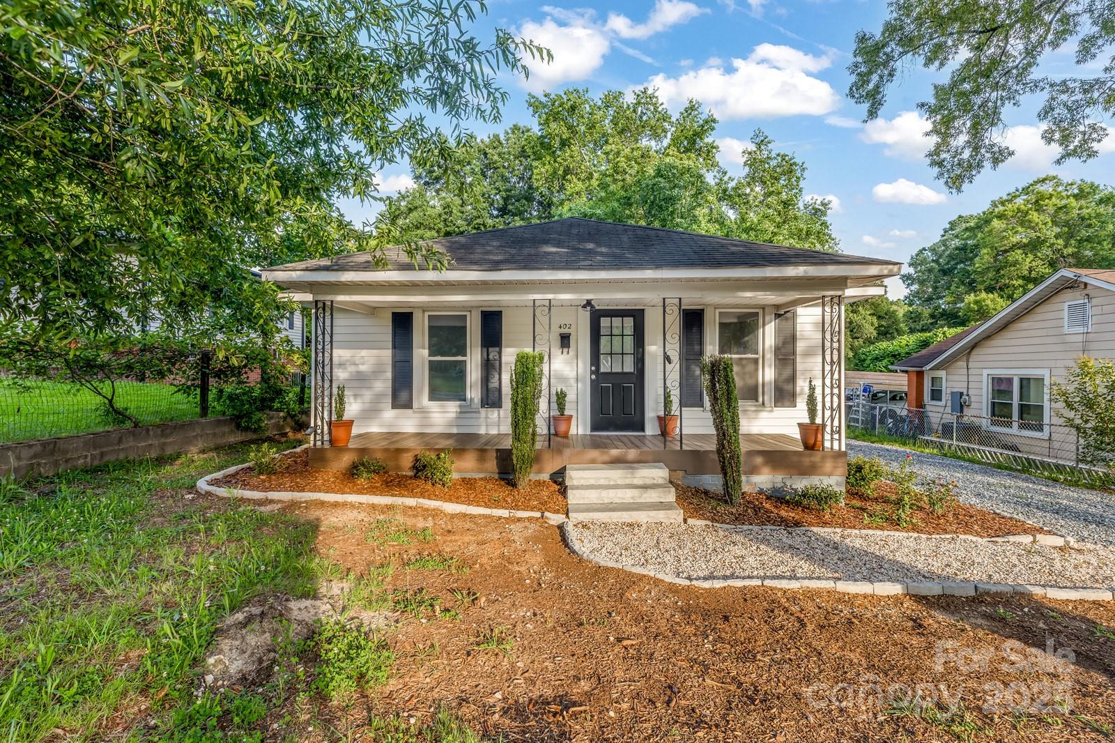 402 Ford Street Property Photo 1