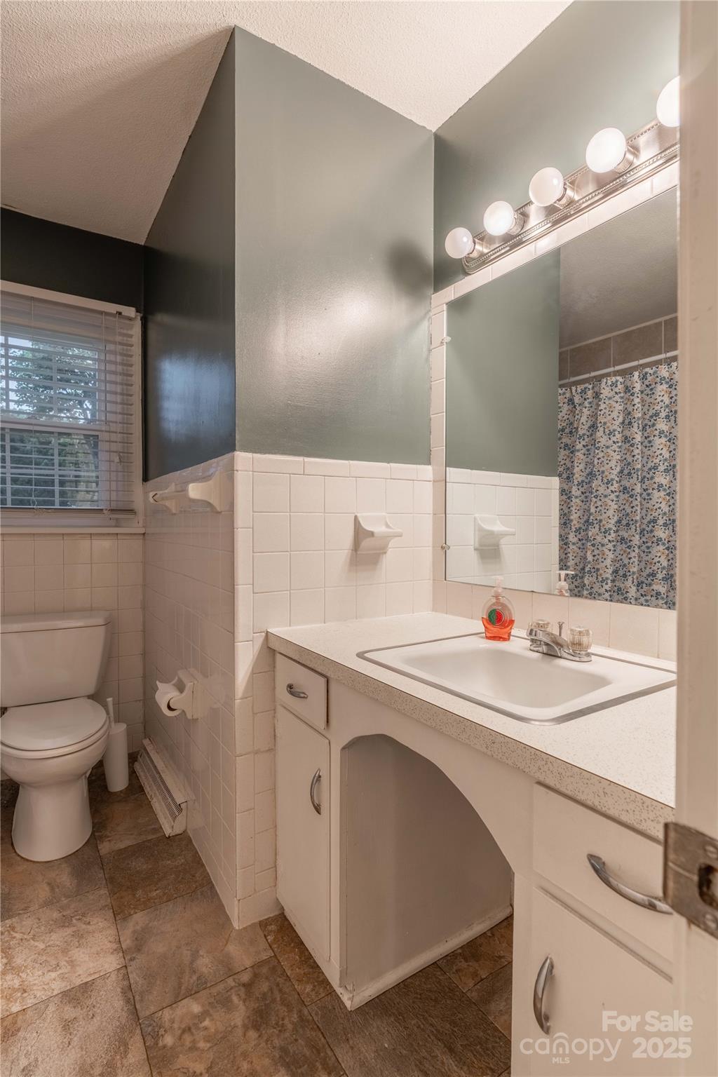 1132 Arbor Drive Property Photo 13
