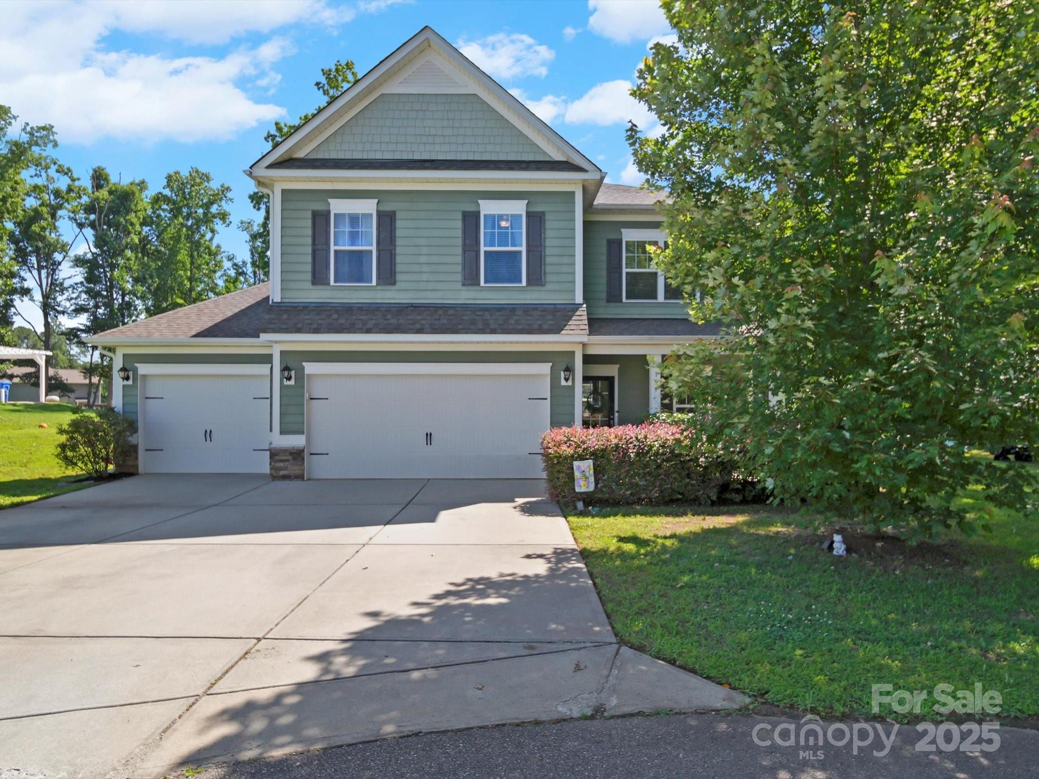159 Autumn Mist Road Property Photo 1