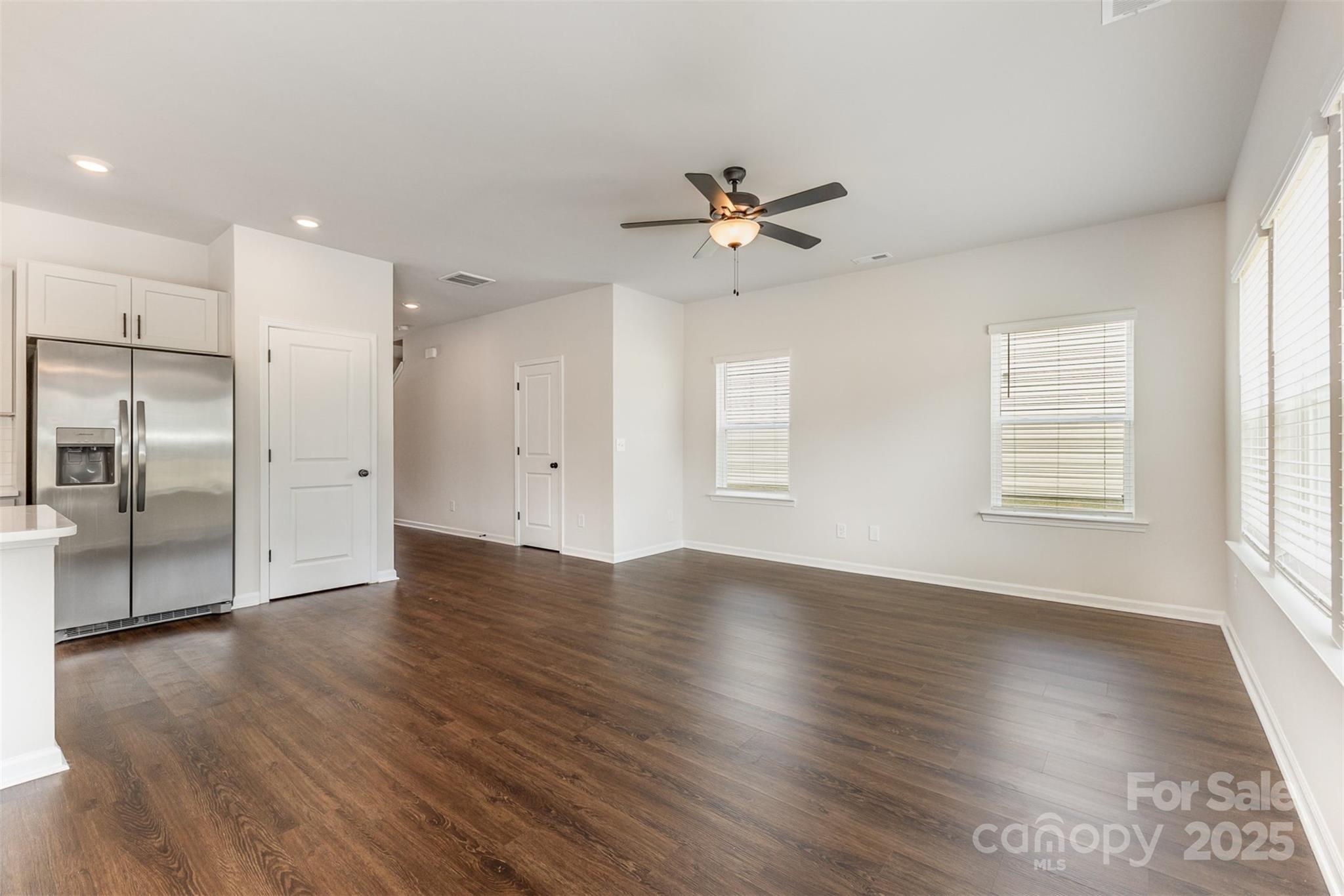 3005 Sadler Woods Lane Property Photo 11