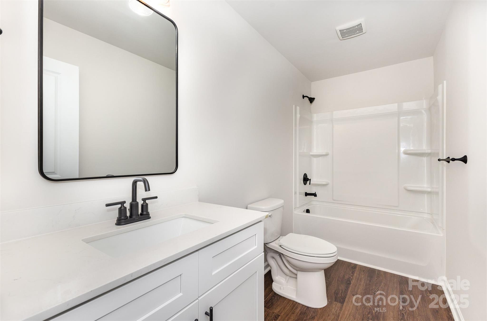 3005 Sadler Woods Lane Property Photo 25