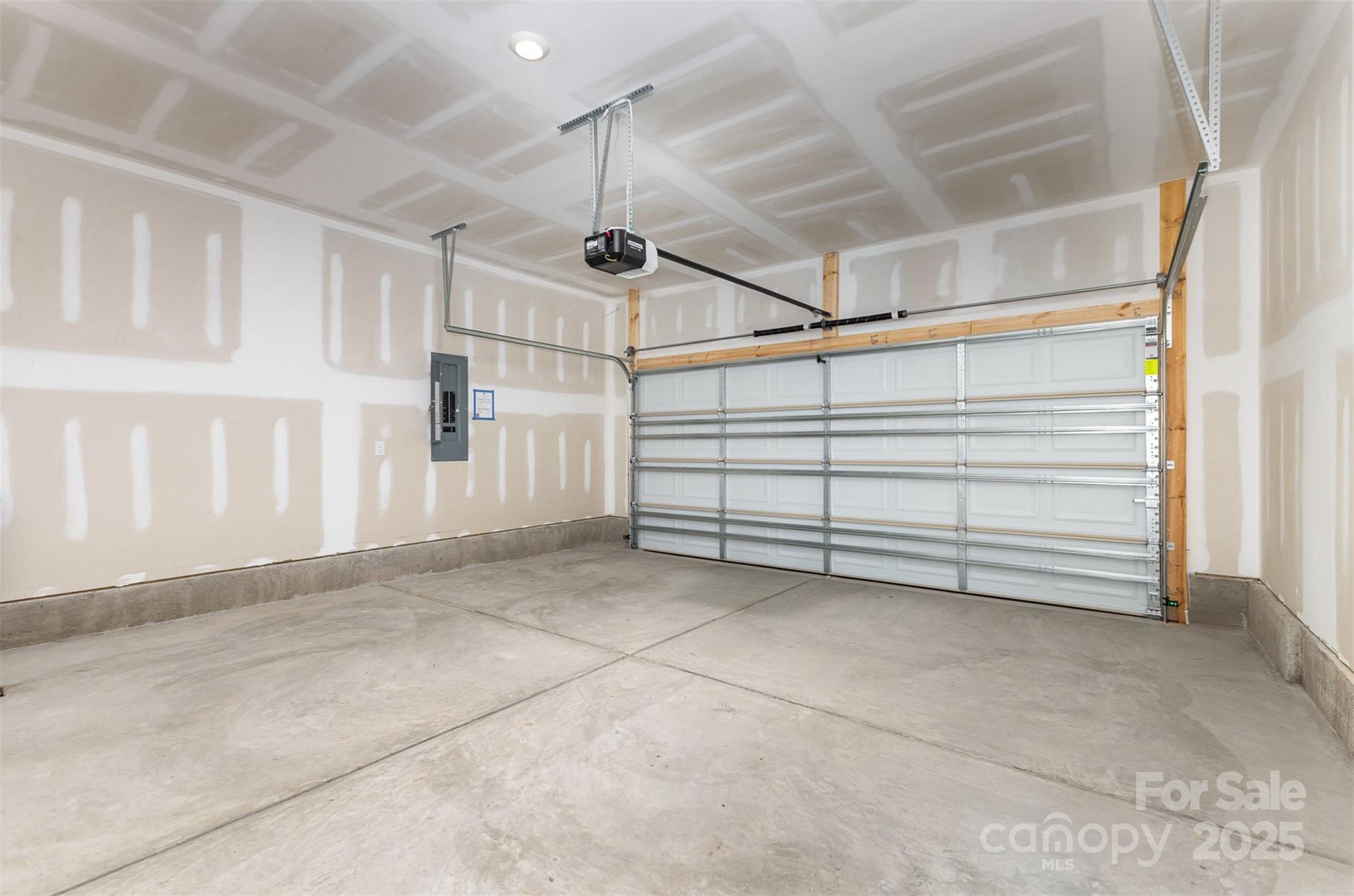 3005 Sadler Woods Lane Property Photo 31