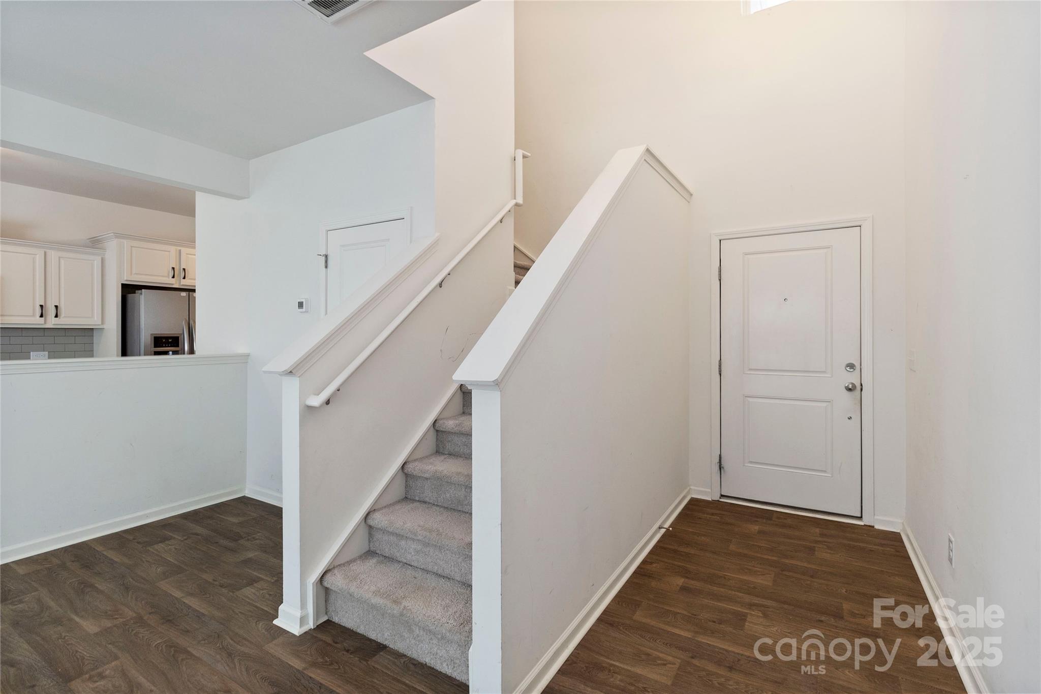 14027 Clayborn Street Property Photo 6