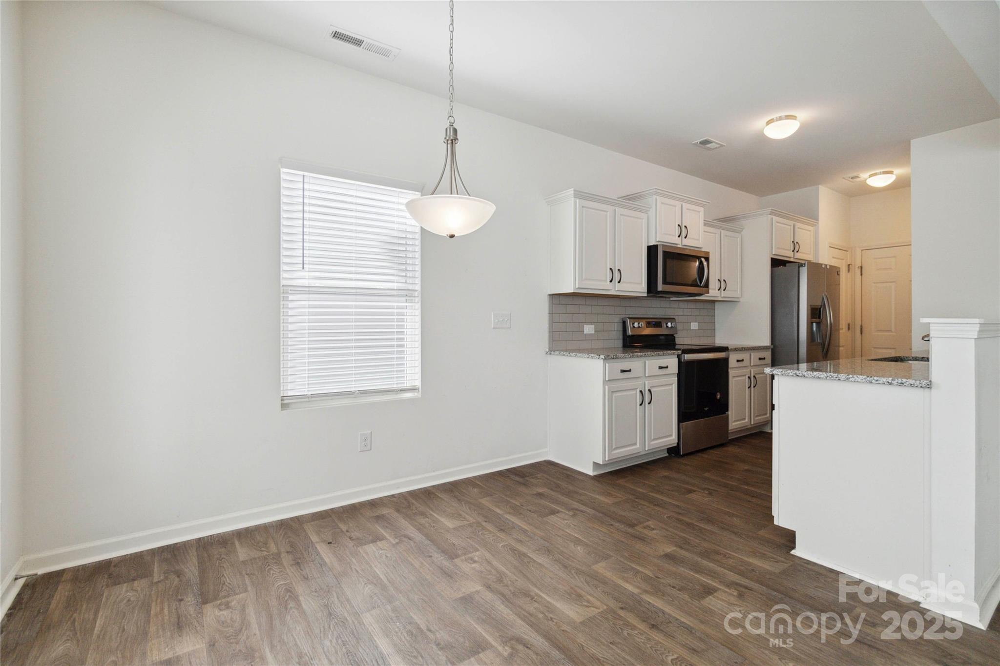 14027 Clayborn Street Property Photo 10