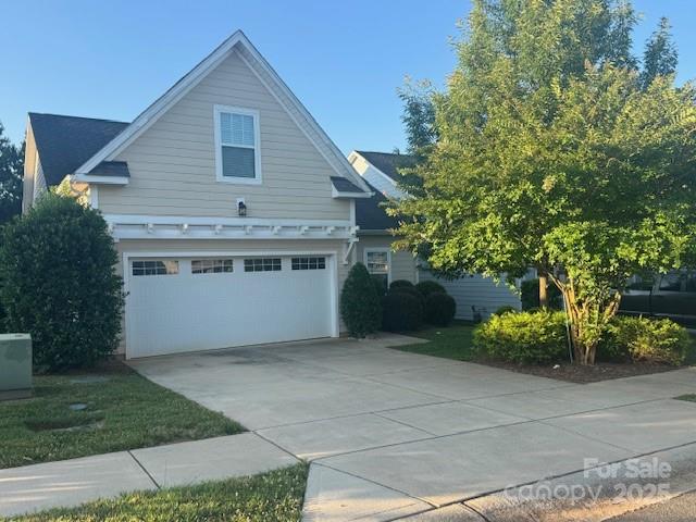 24604 Blue Heron Circle Property Photo
