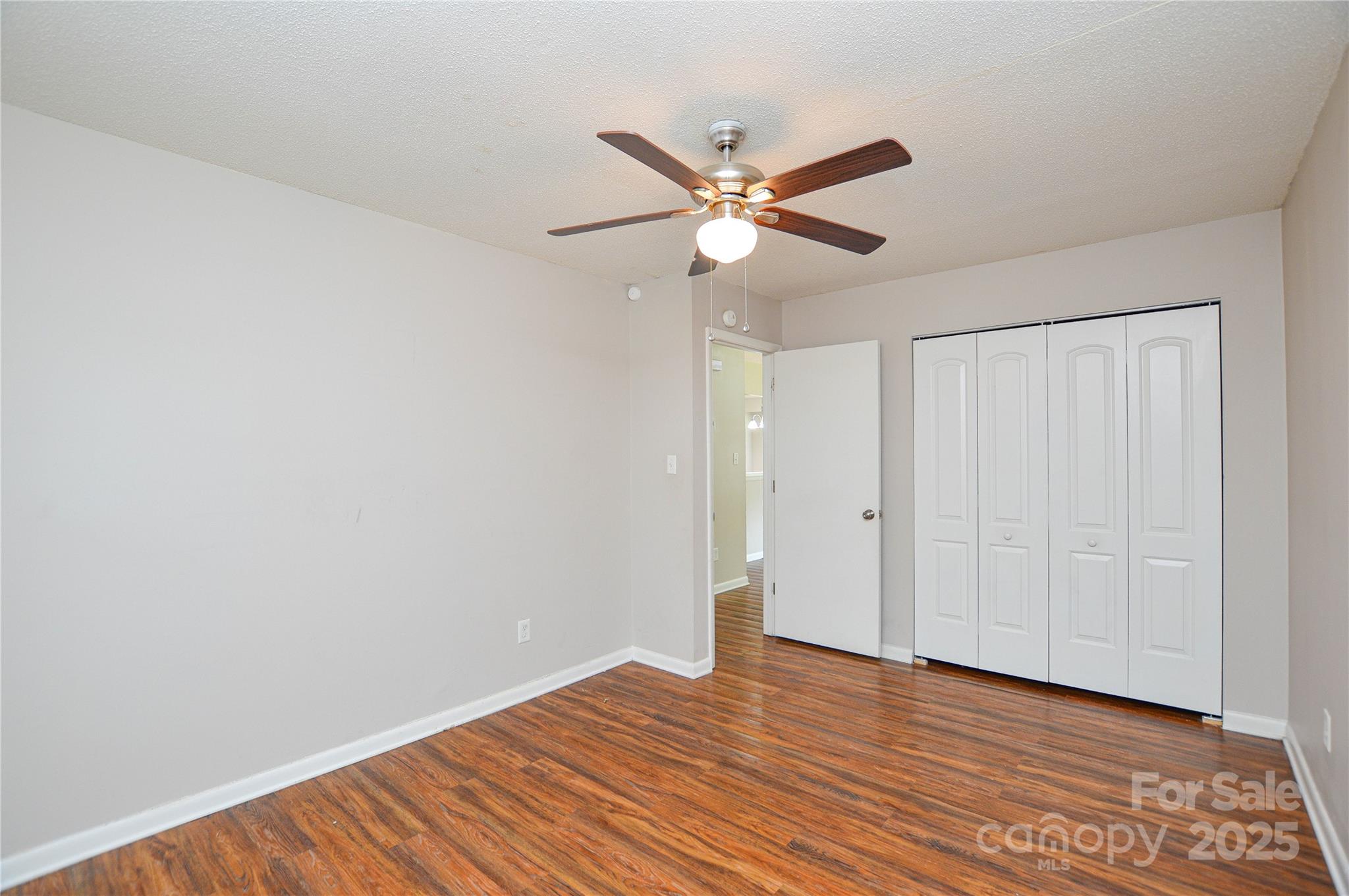 5424 Amado Street Property Photo 15