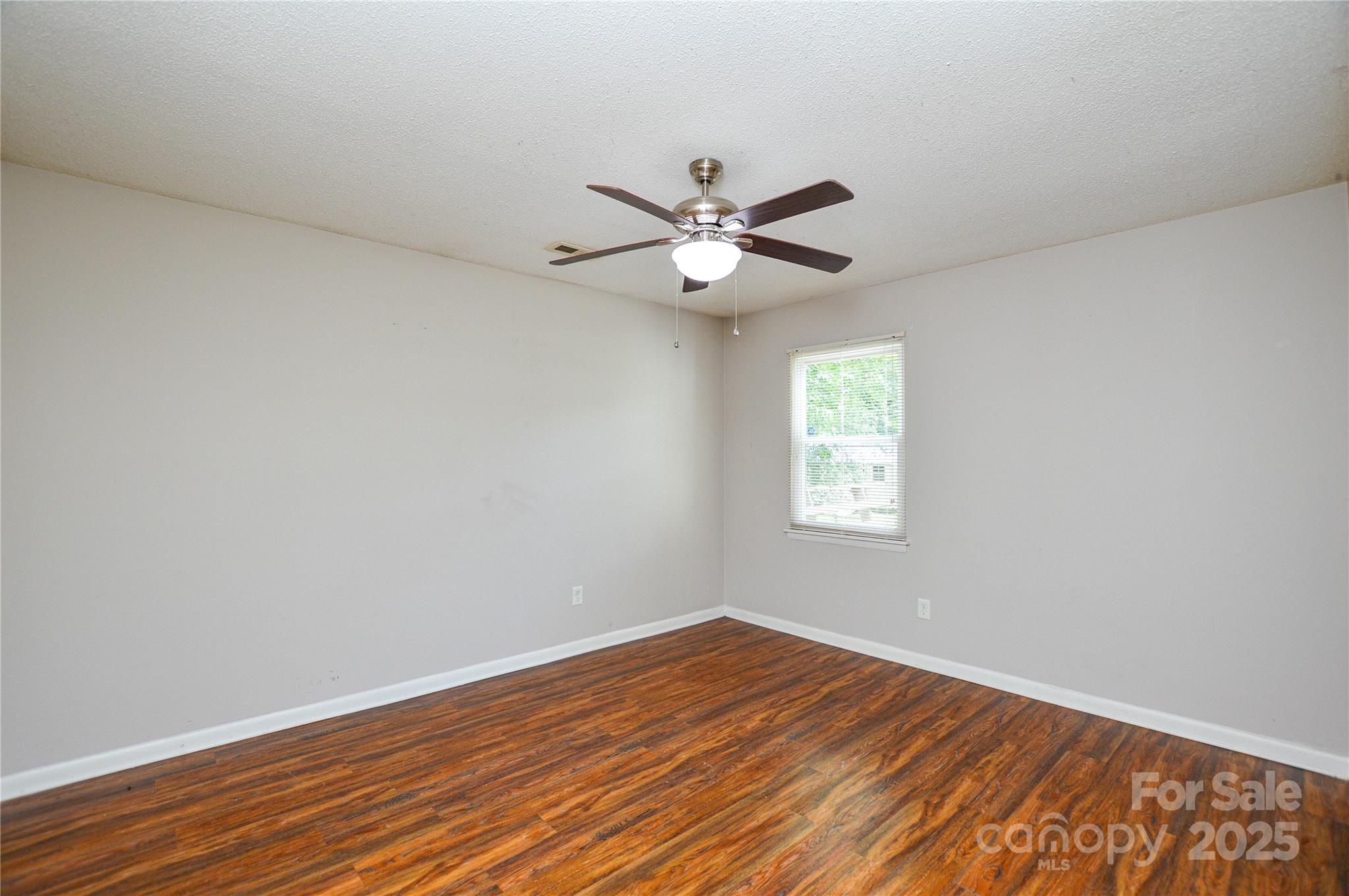 5424 Amado Street Property Photo 16