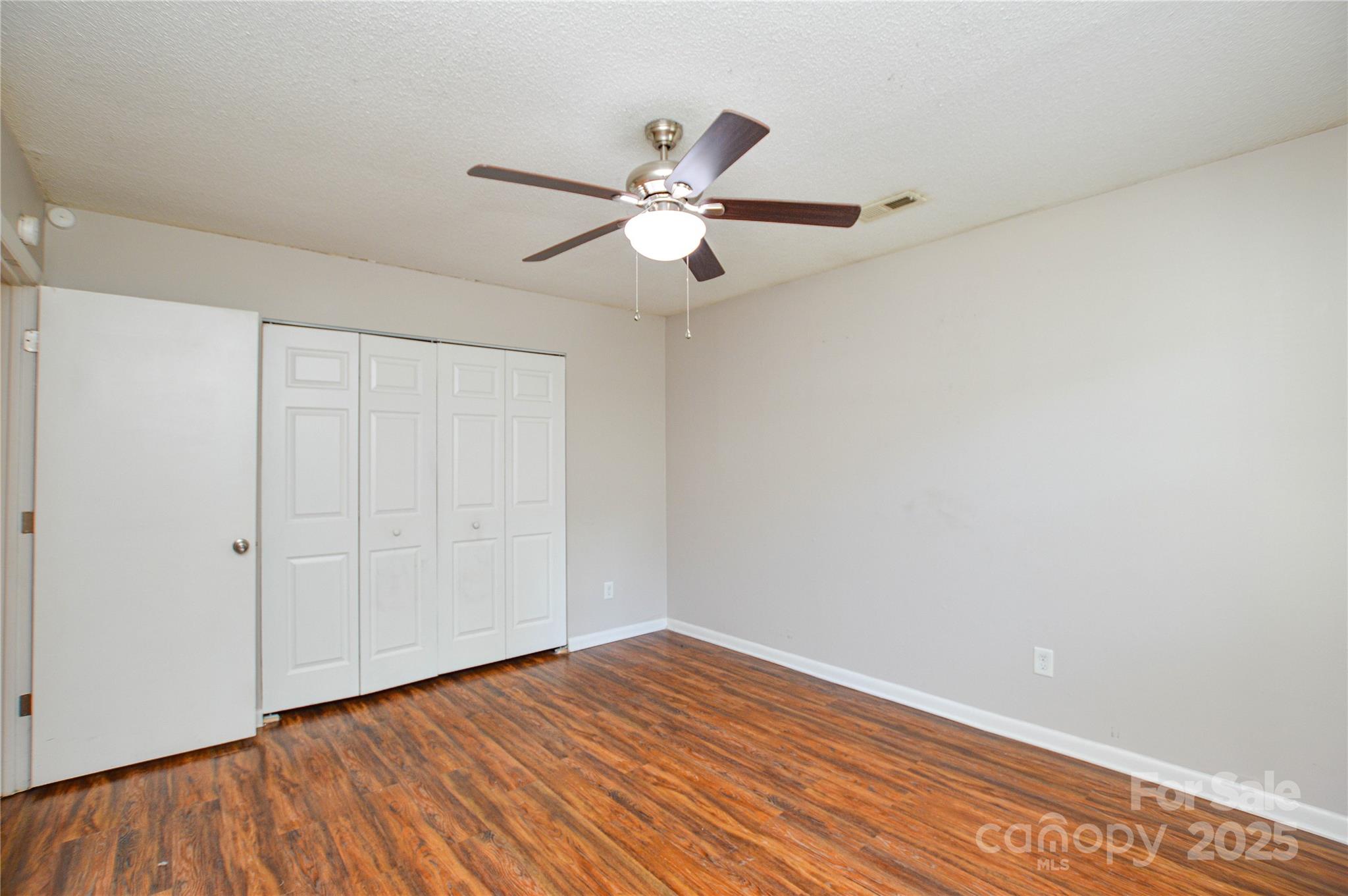 5424 Amado Street Property Photo 17