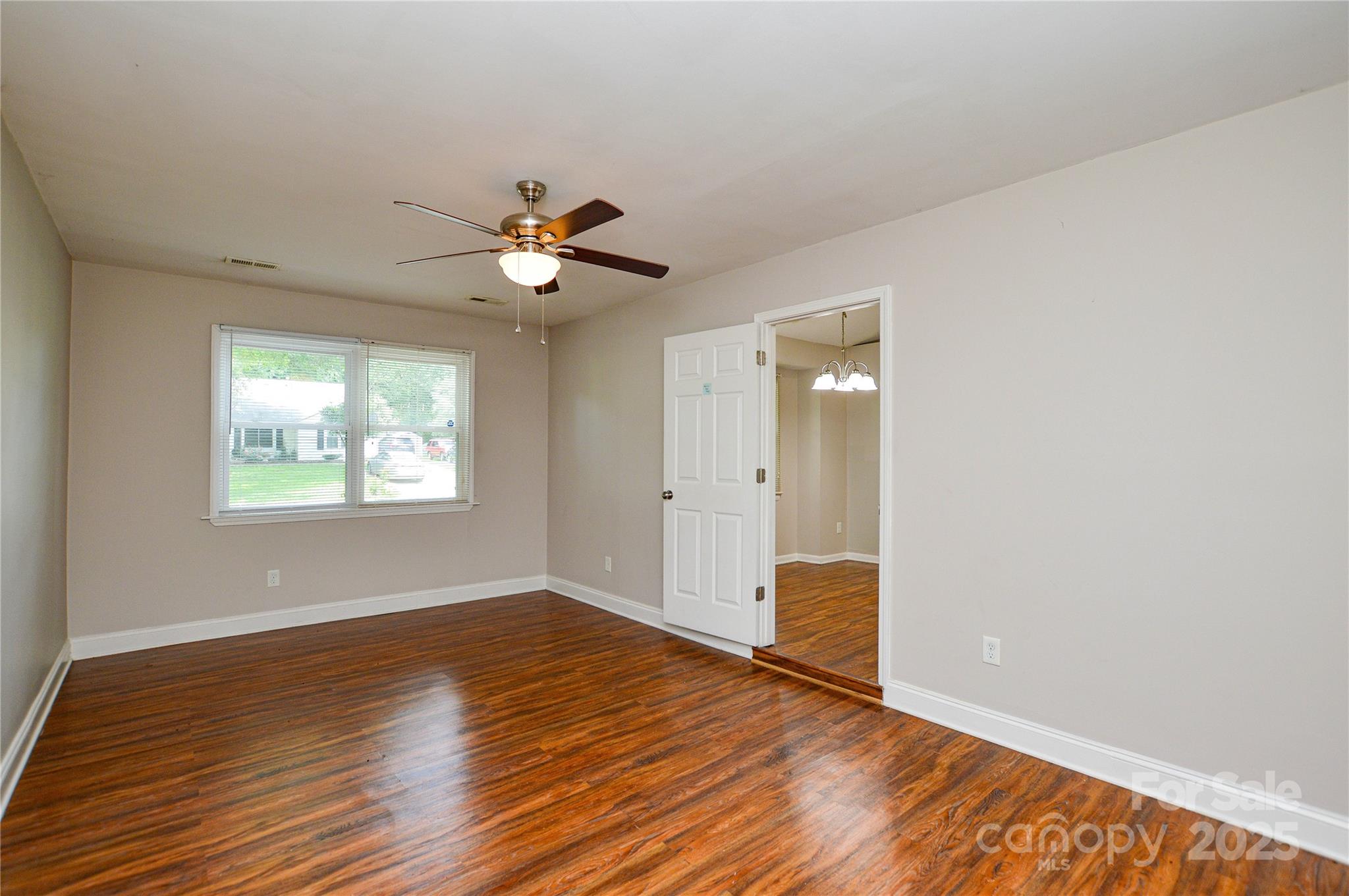 5424 Amado Street Property Photo 21