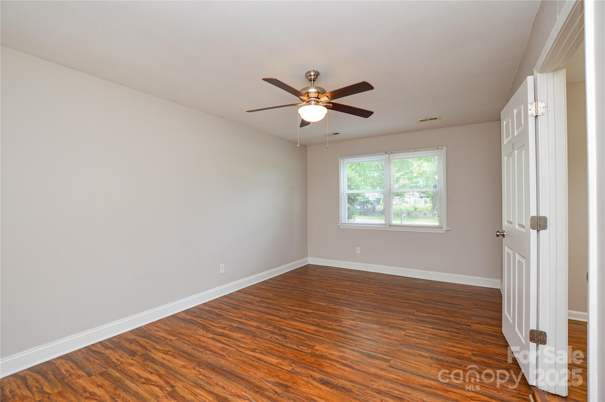 5424 Amado Street Property Photo 23